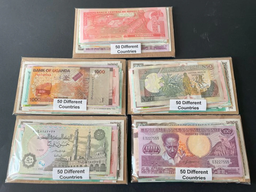 World. - 5 x 50 Different banknotes - 50 Different...
