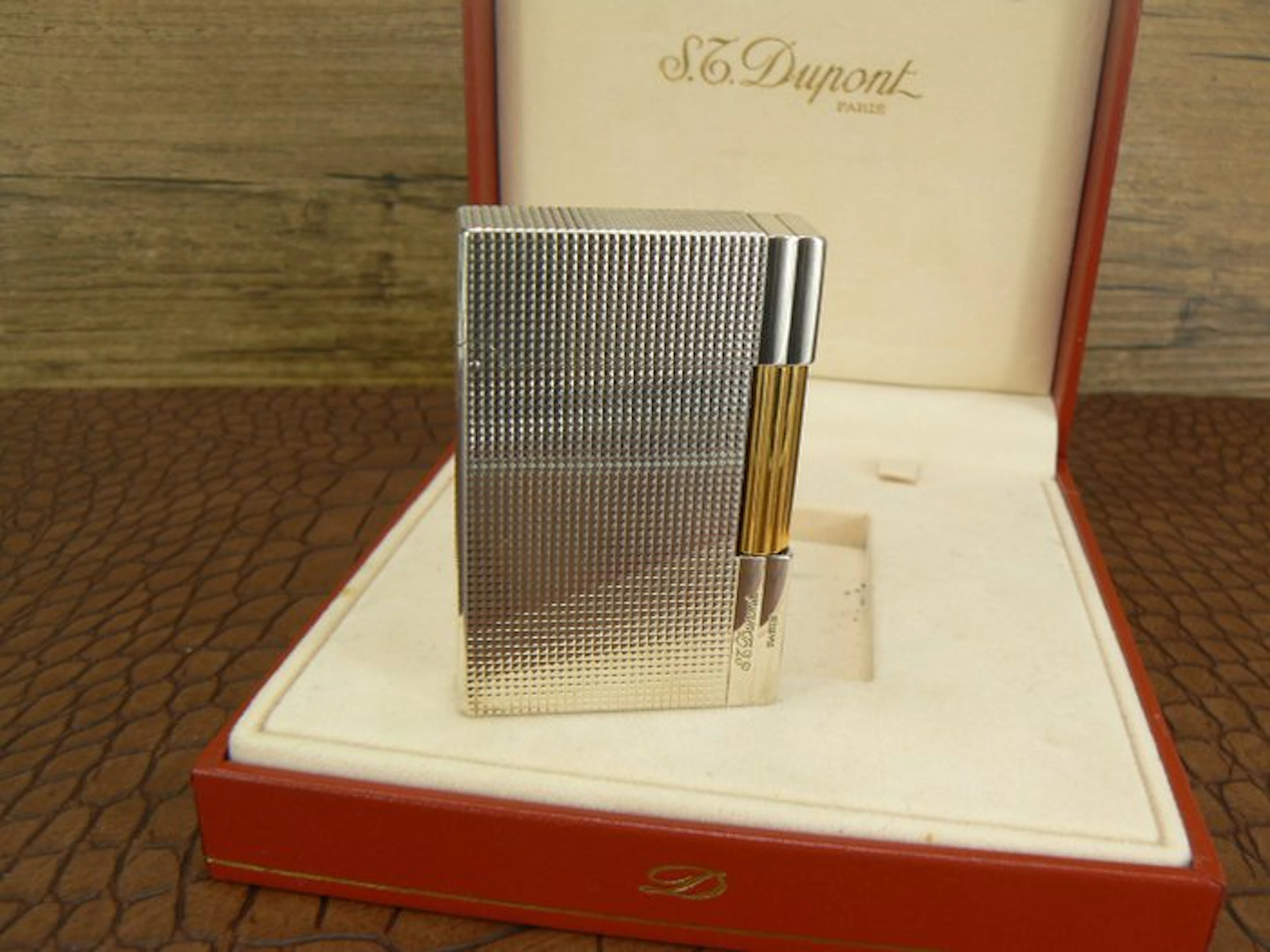 S.T. Dupont - Ligne 2 Gastby - Pocket lighter - Silver plated