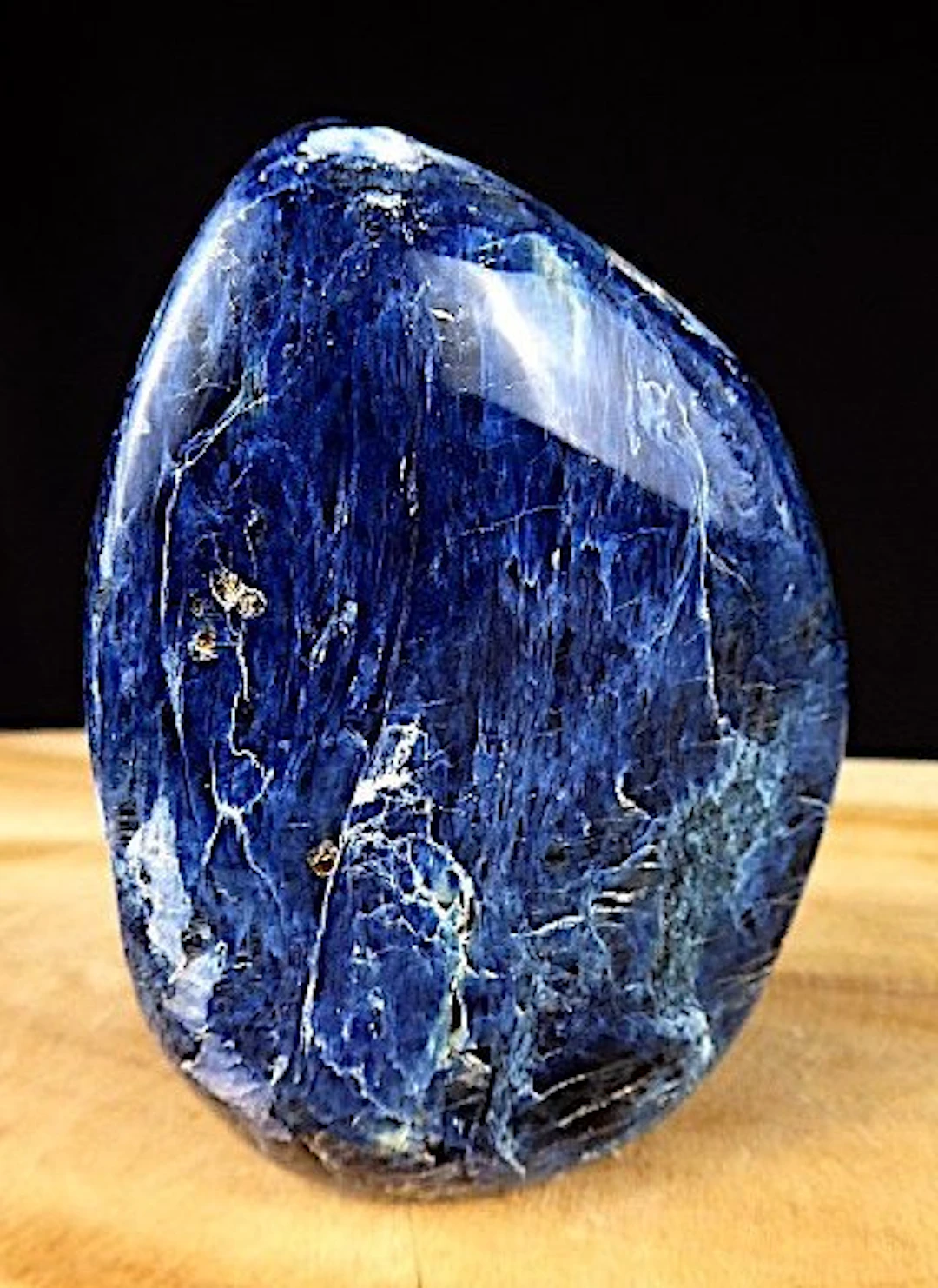 DOMORTIERITE / NO RESERVE PRICE / + traces of BLACK...