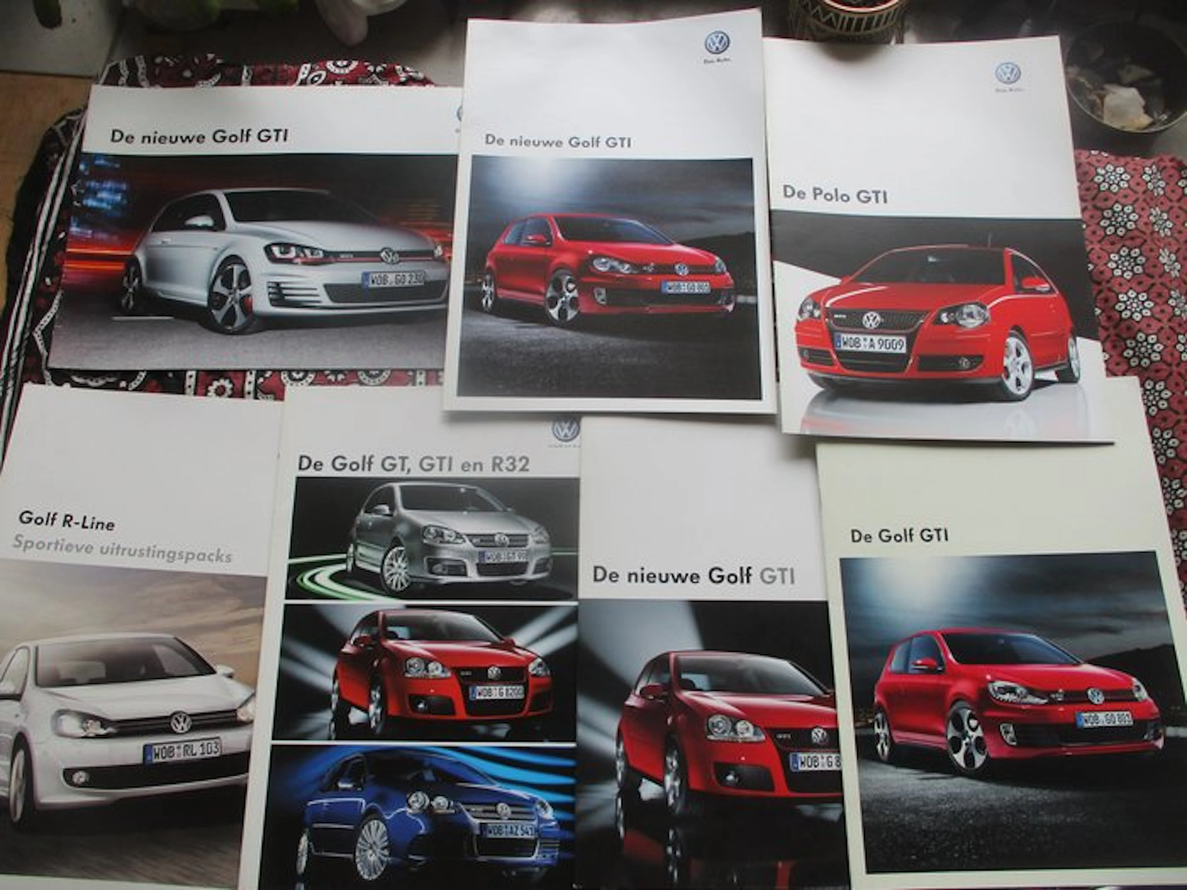 VW Golf R32, GTI, GT (Belgium) - Brochure - 2004