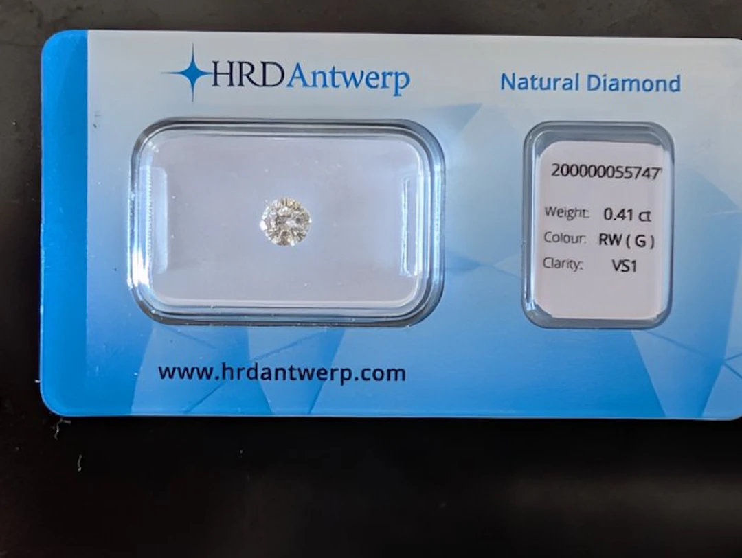 1 pcs Diamond (Natural) - 0.41 ct - Round - G - VS1 - HRD...