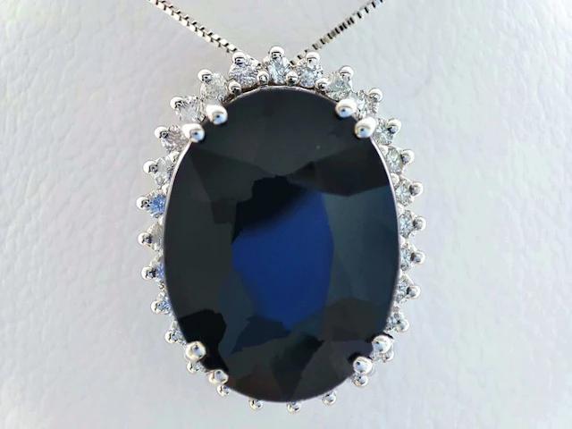 No reserve price - Necklace with pendant - 18 kt