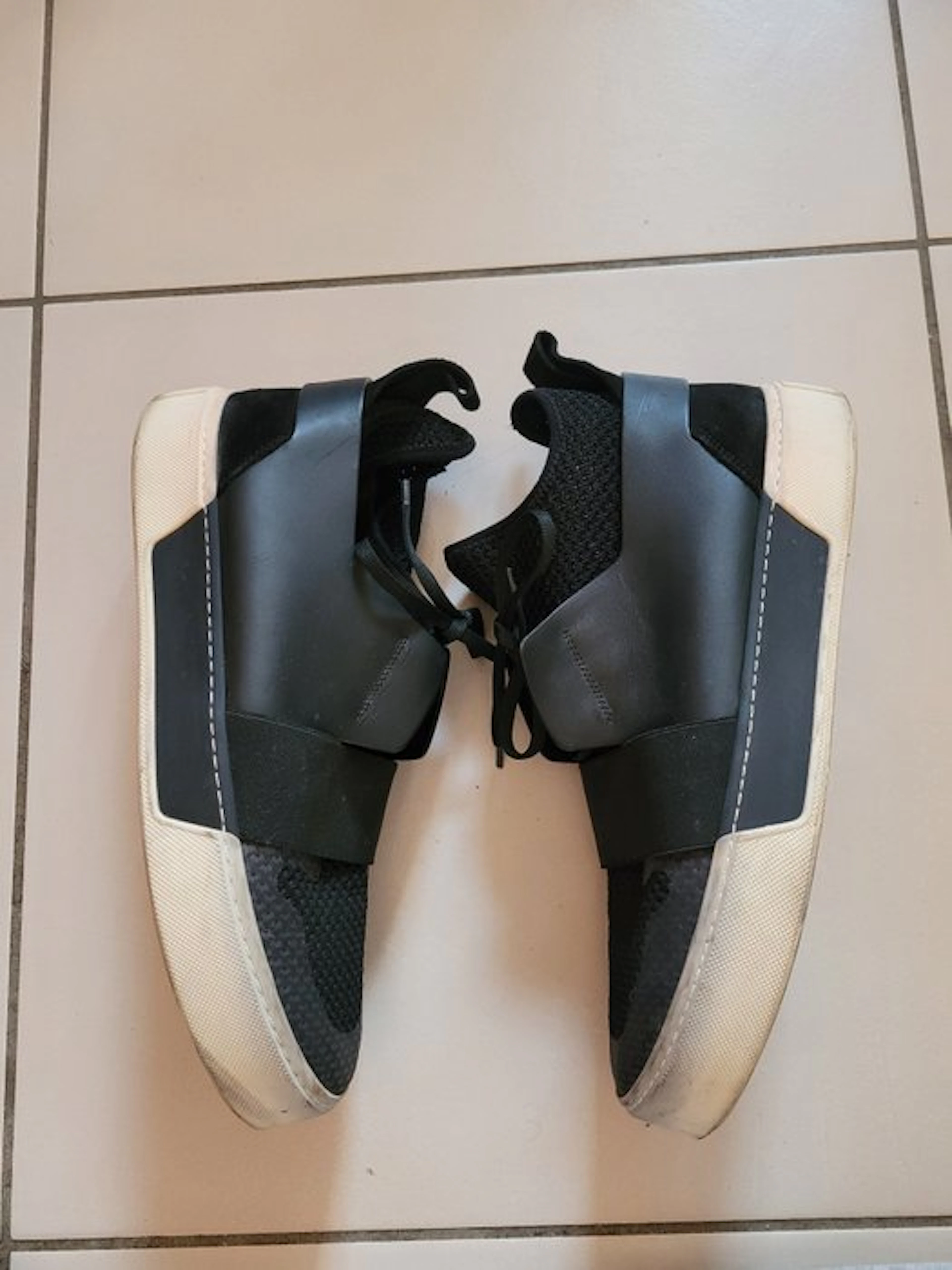 Balenciaga - High-top trainers - Size: EU 43