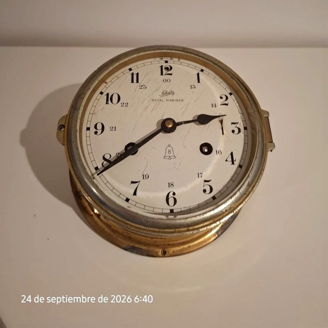 Ship's clock