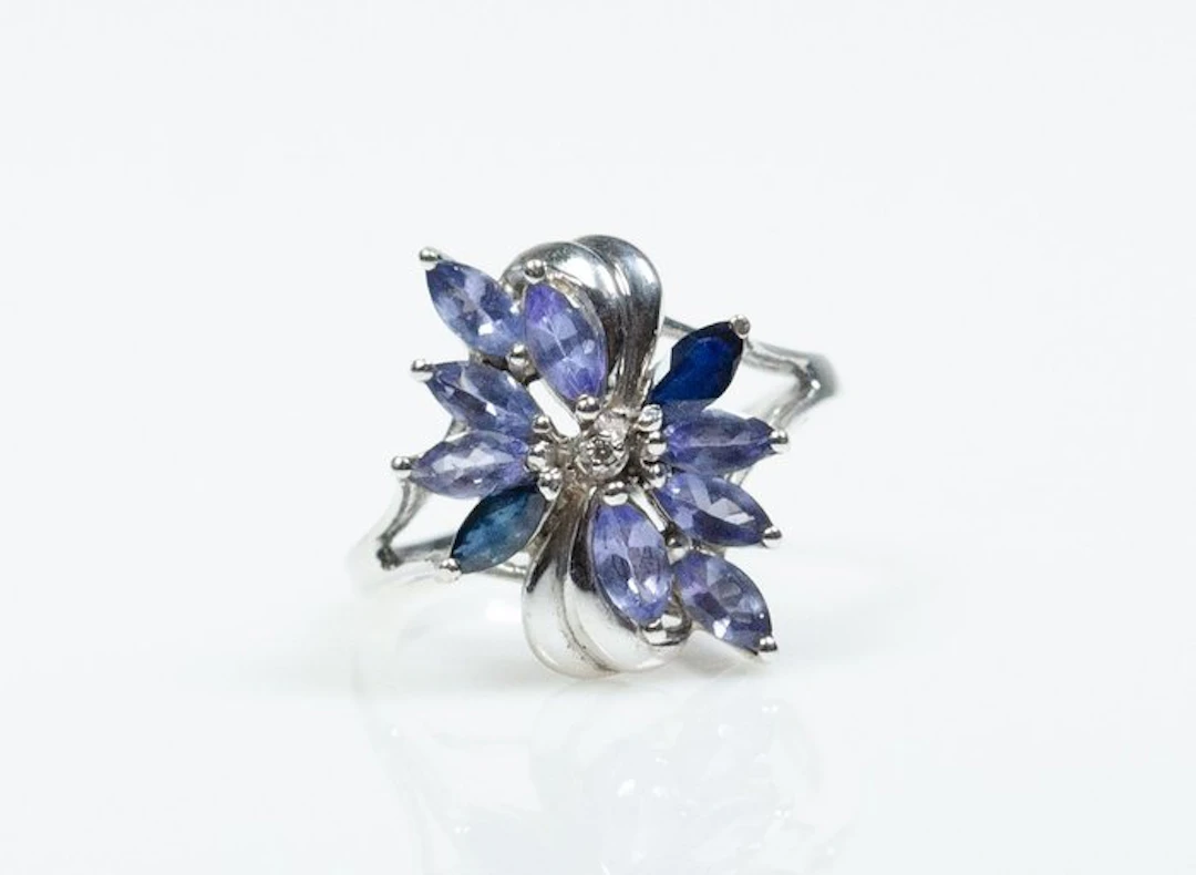No reserve price - Ring - 925 silver - 0.70 ct Tanzanite...