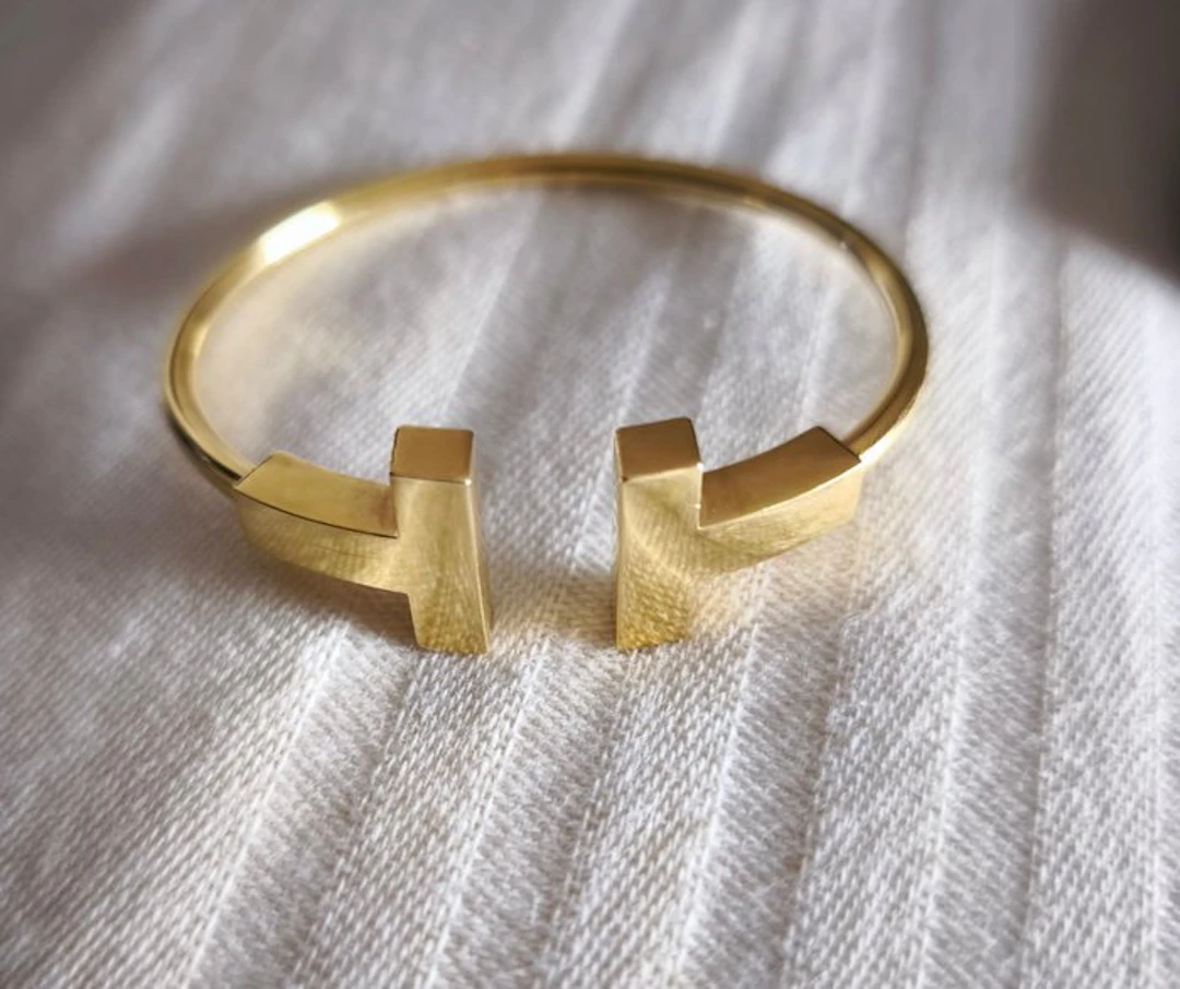 Tiffany & Co. - Bracelet - Tiffany T - 18 kt. Yellow gold