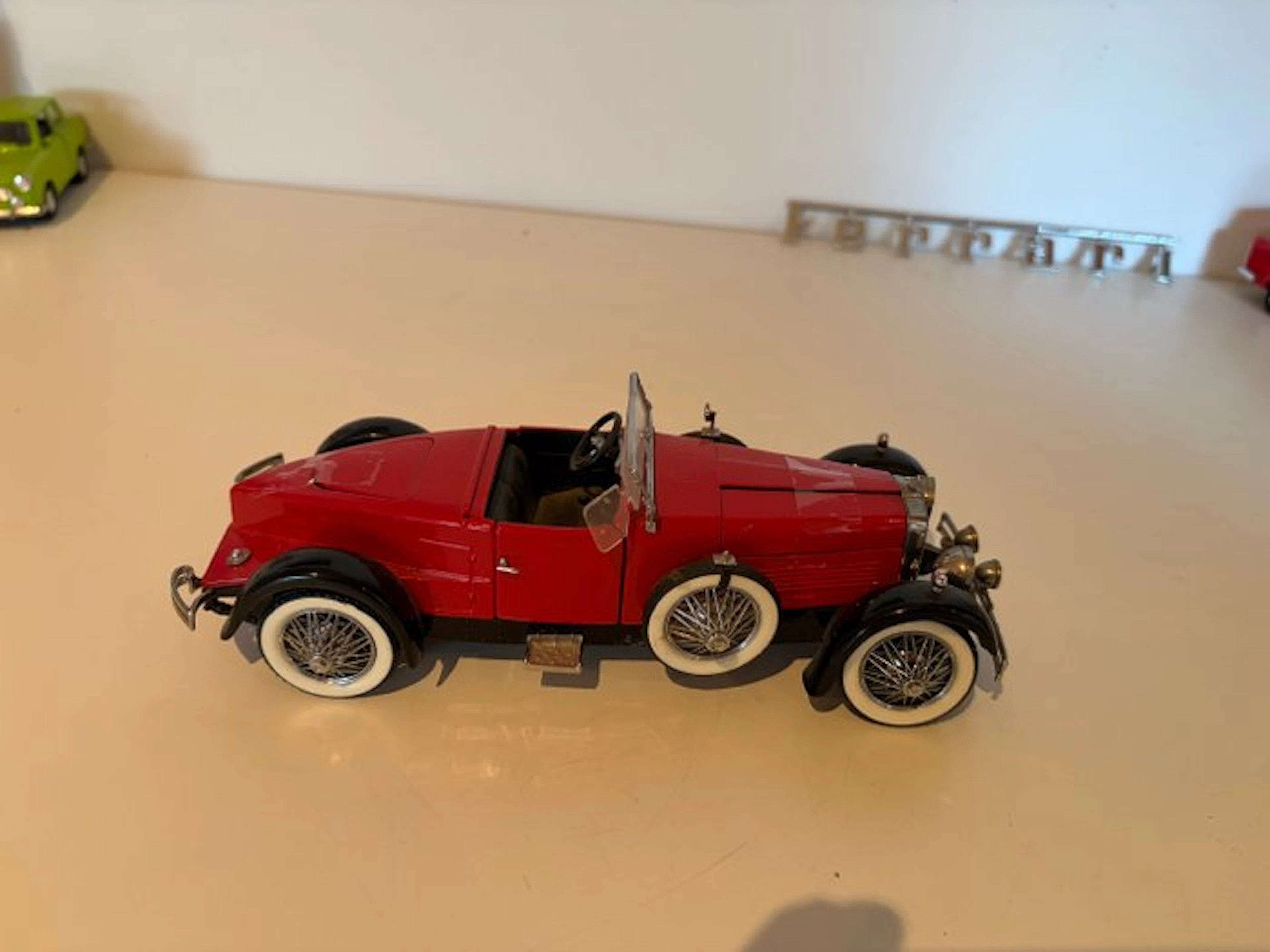 Franklin Mint 1:24 - Model car - 1928 Stutz Black Hawk Boattail Speedster