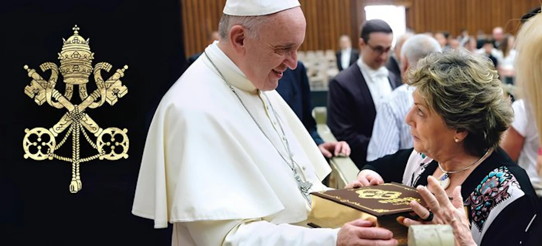 Rare and exclusive Bible blessed by Pope Francis in 2016...