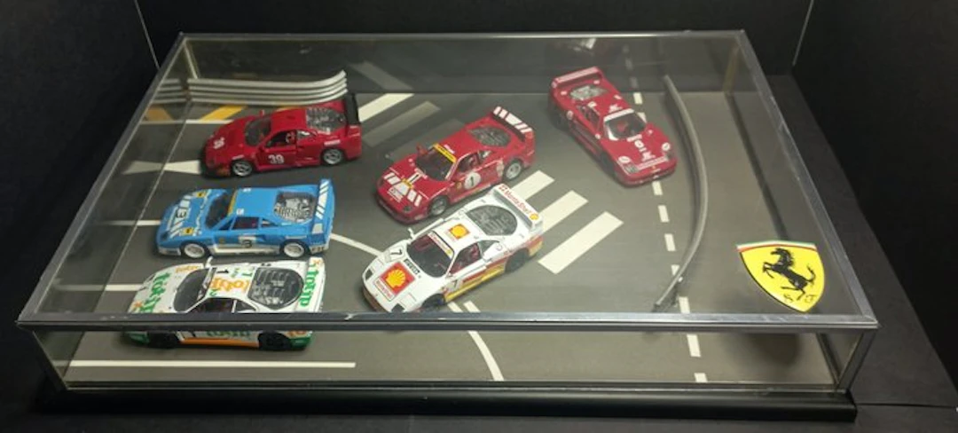 MICRO WORLD for La Mini Miniera - Diorama Ferrari F40 - 1980-1990 - Italy