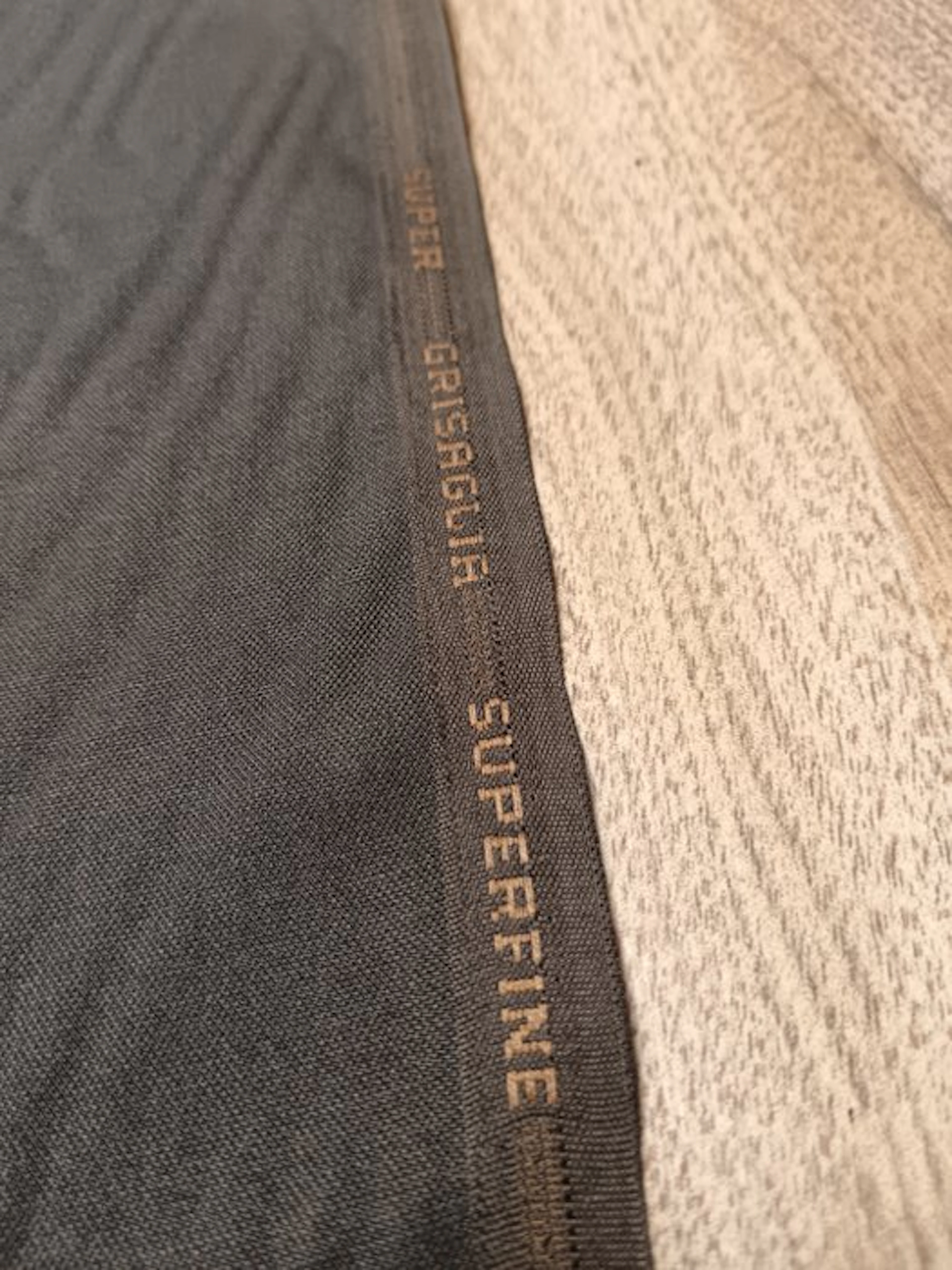 Haute couture fabric E 524 measures 5x1.50 m - Textile...