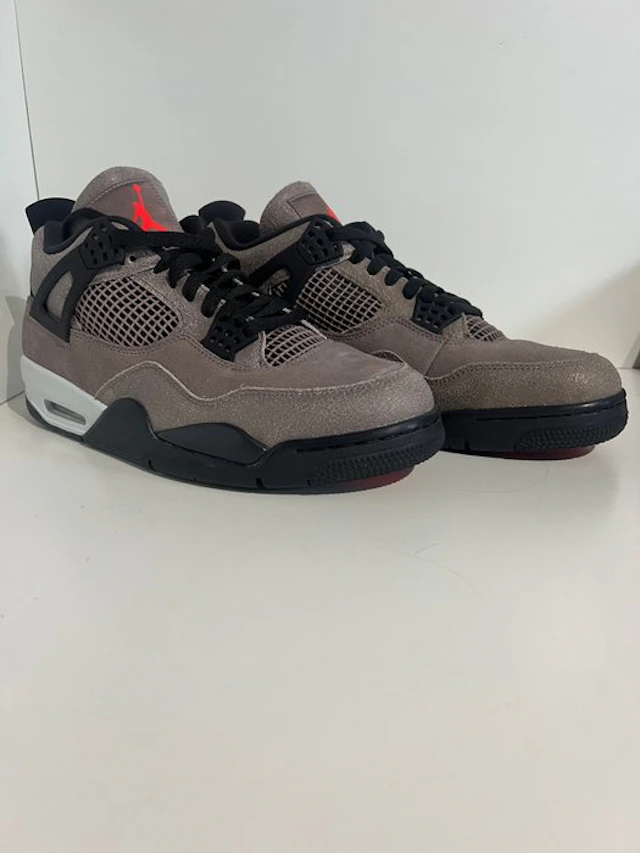 Nike - Air Jordan 4 - Sneakers - Size: EU 45.5 - New with tags