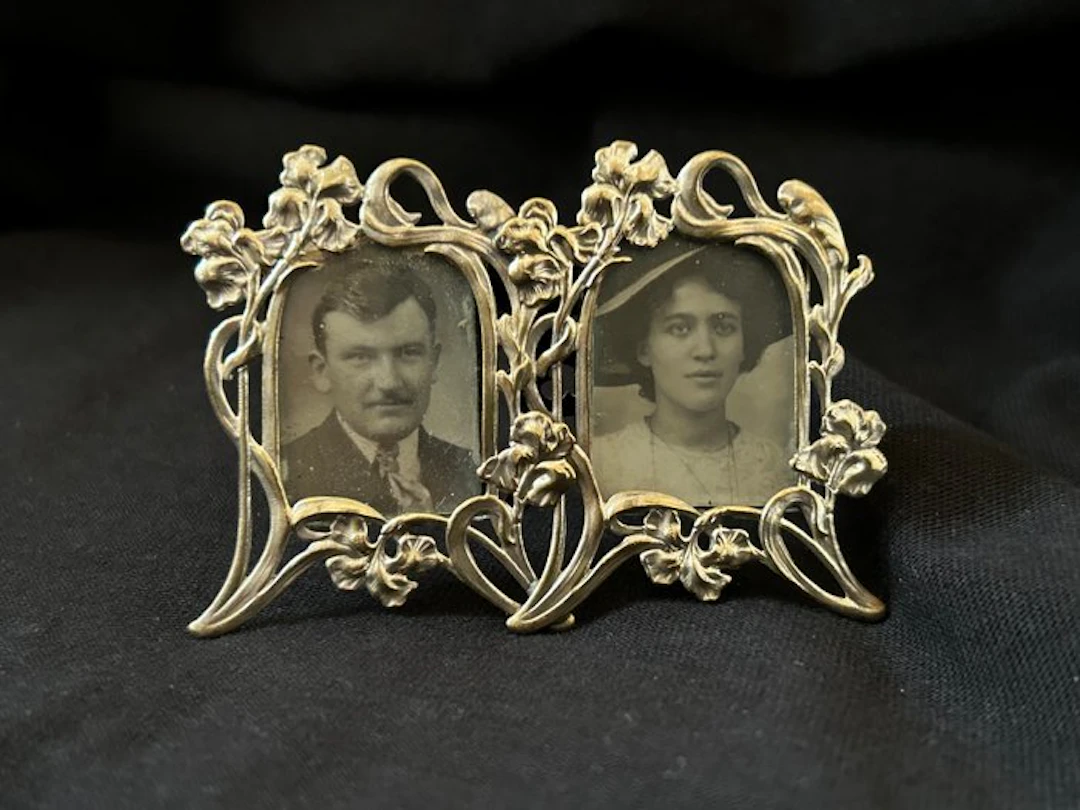 Picture frame - Metal - Art nouveau