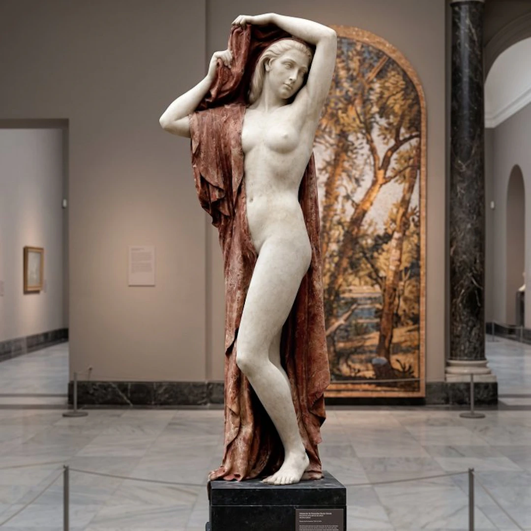 Alabaster Allegory of the Morning. Classical style Statue - 200 cm