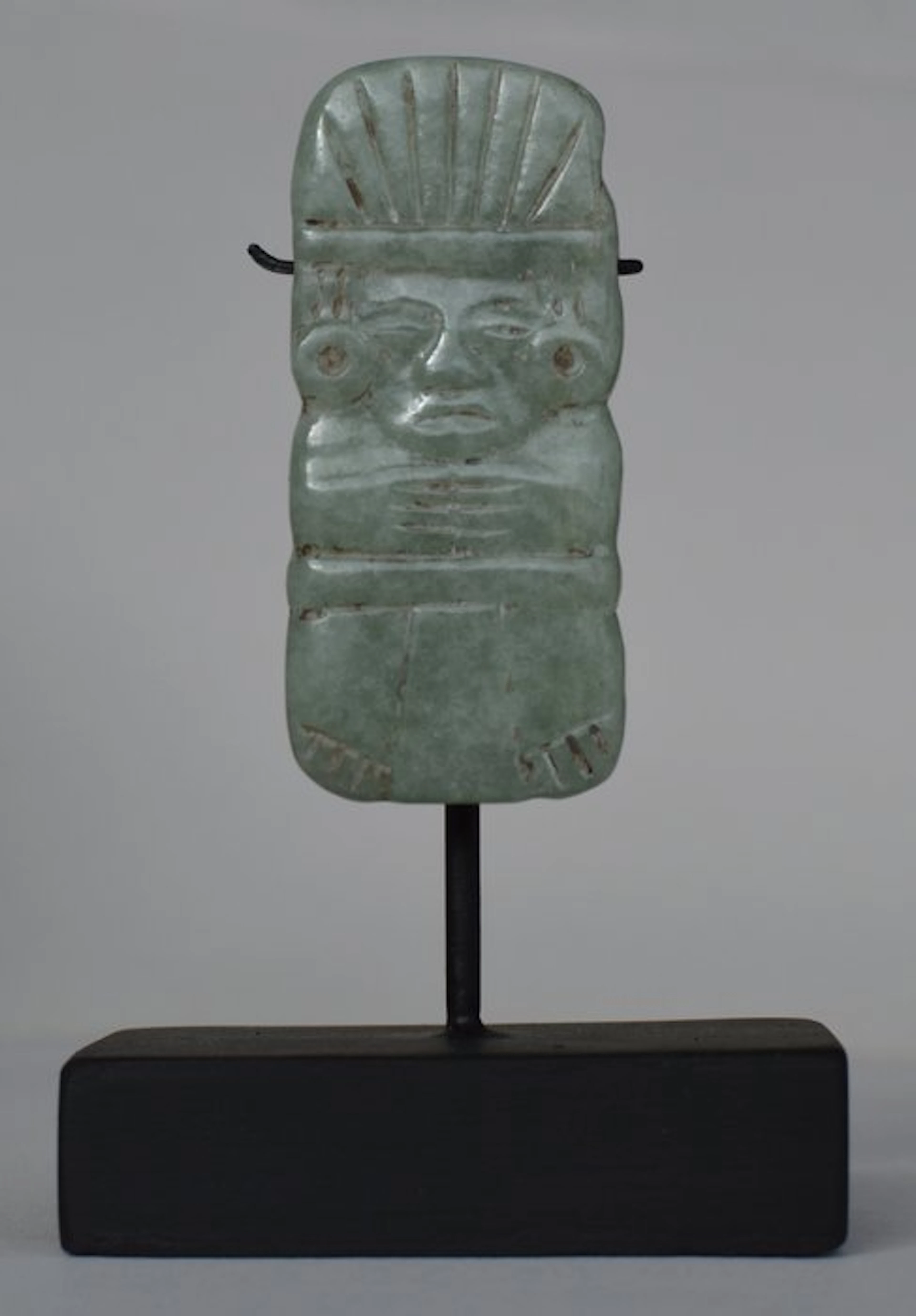 Maya jadeite Jade plaque depicting a king - 9 cm (No reserve price)