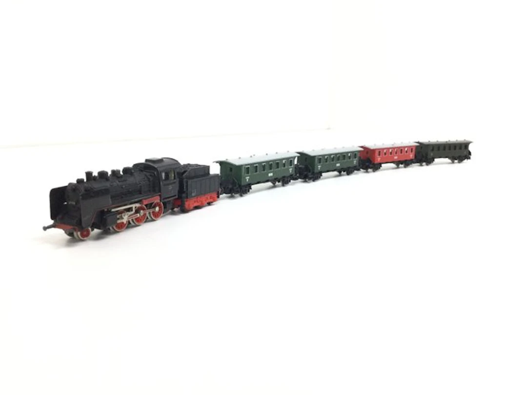 Märklin Z - 8803/8700/8701 - Train set (5) - BR24 with four thunder buses - DB