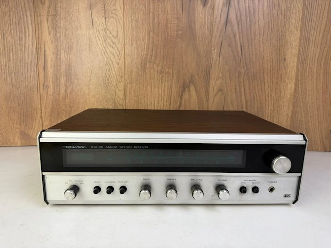 Realistic - STA-20 Solid state stereo receiver