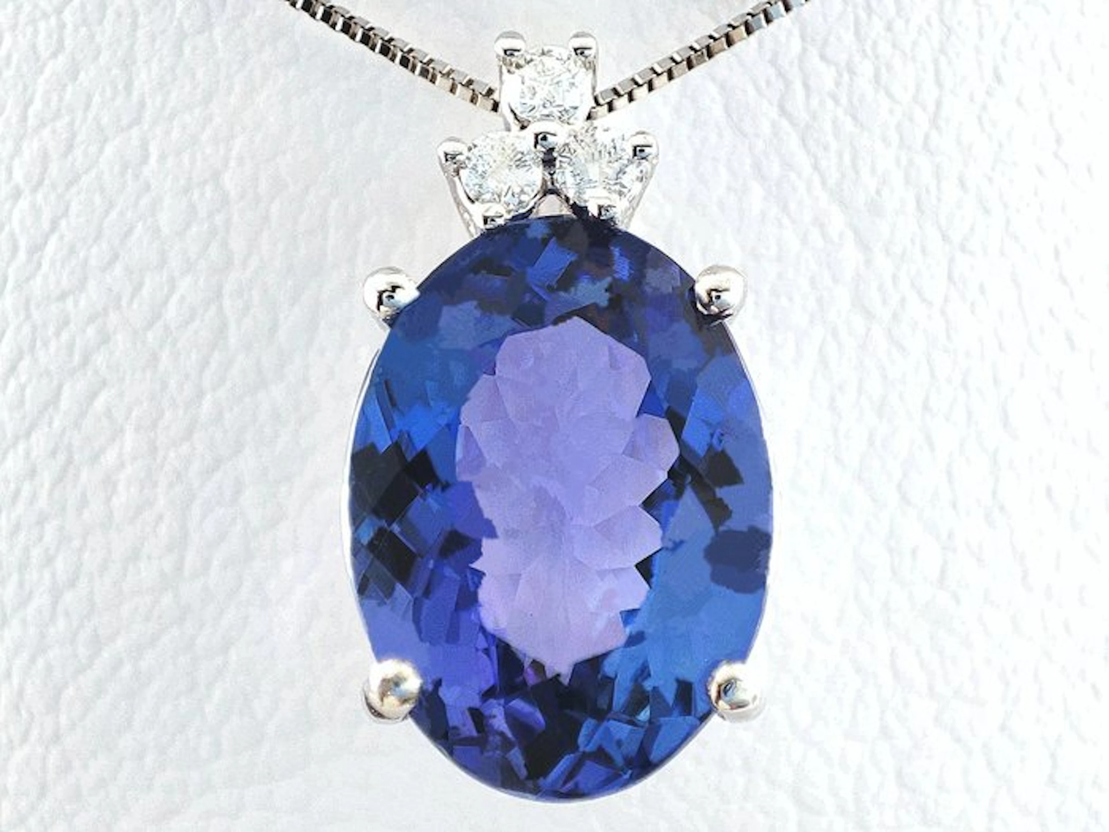 No reserve price - Necklace with pendant - 18 kt