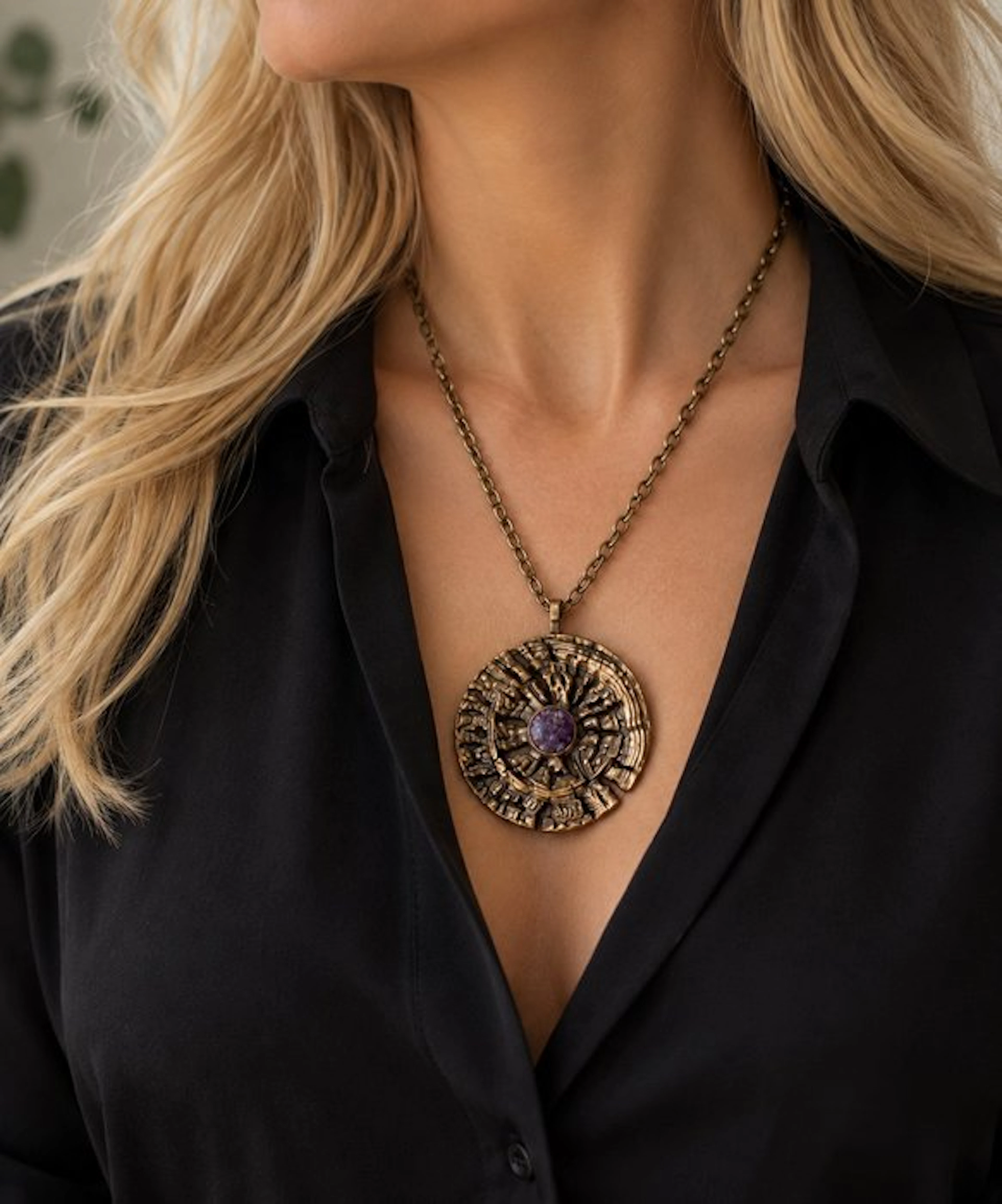 Pentti Sarpaneva - Amethyst - Bronze, Turun Hopea - Necklace with pendant