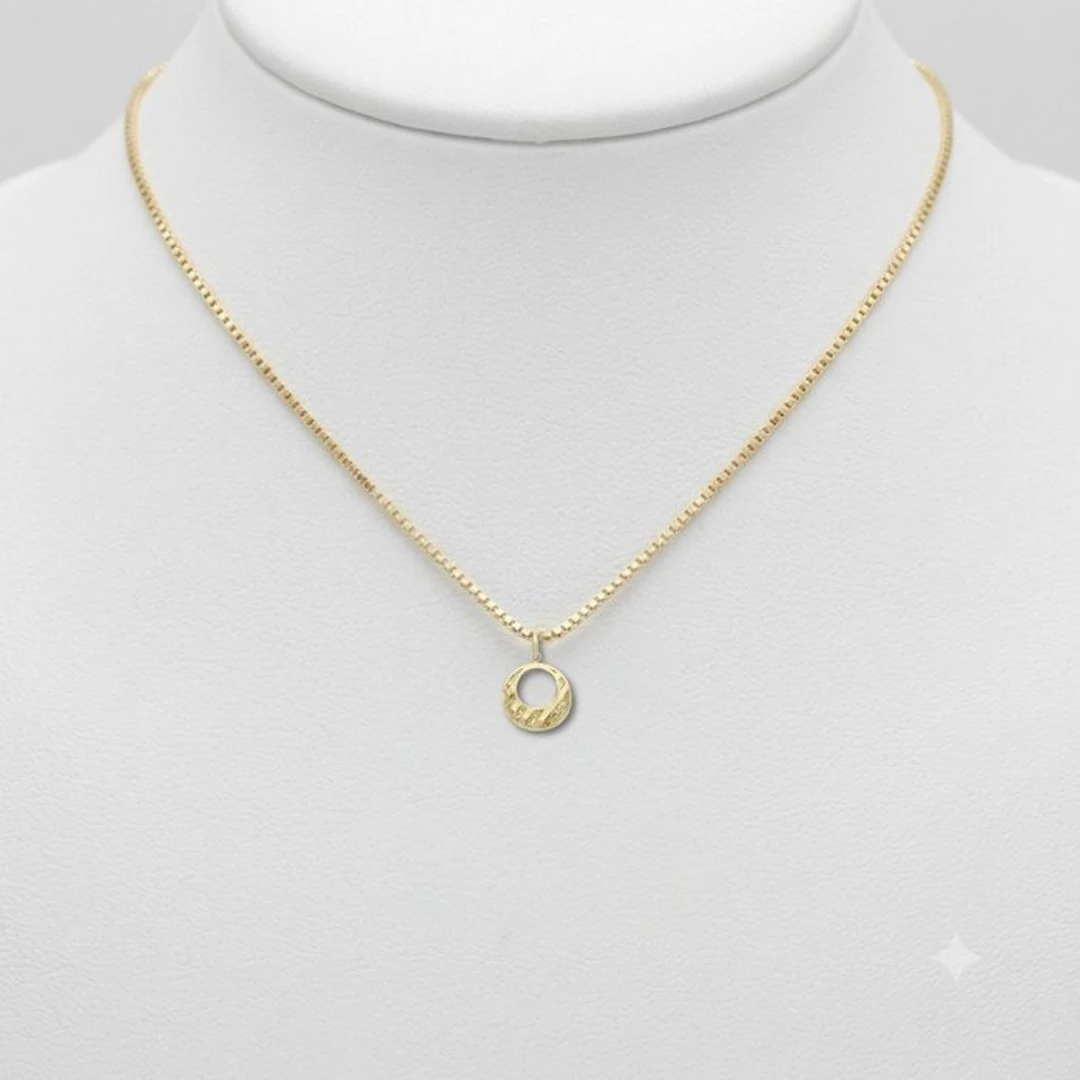 Necklace with pendant - 18 kt. Yellow gold - Necklace and pendant 2.9 g