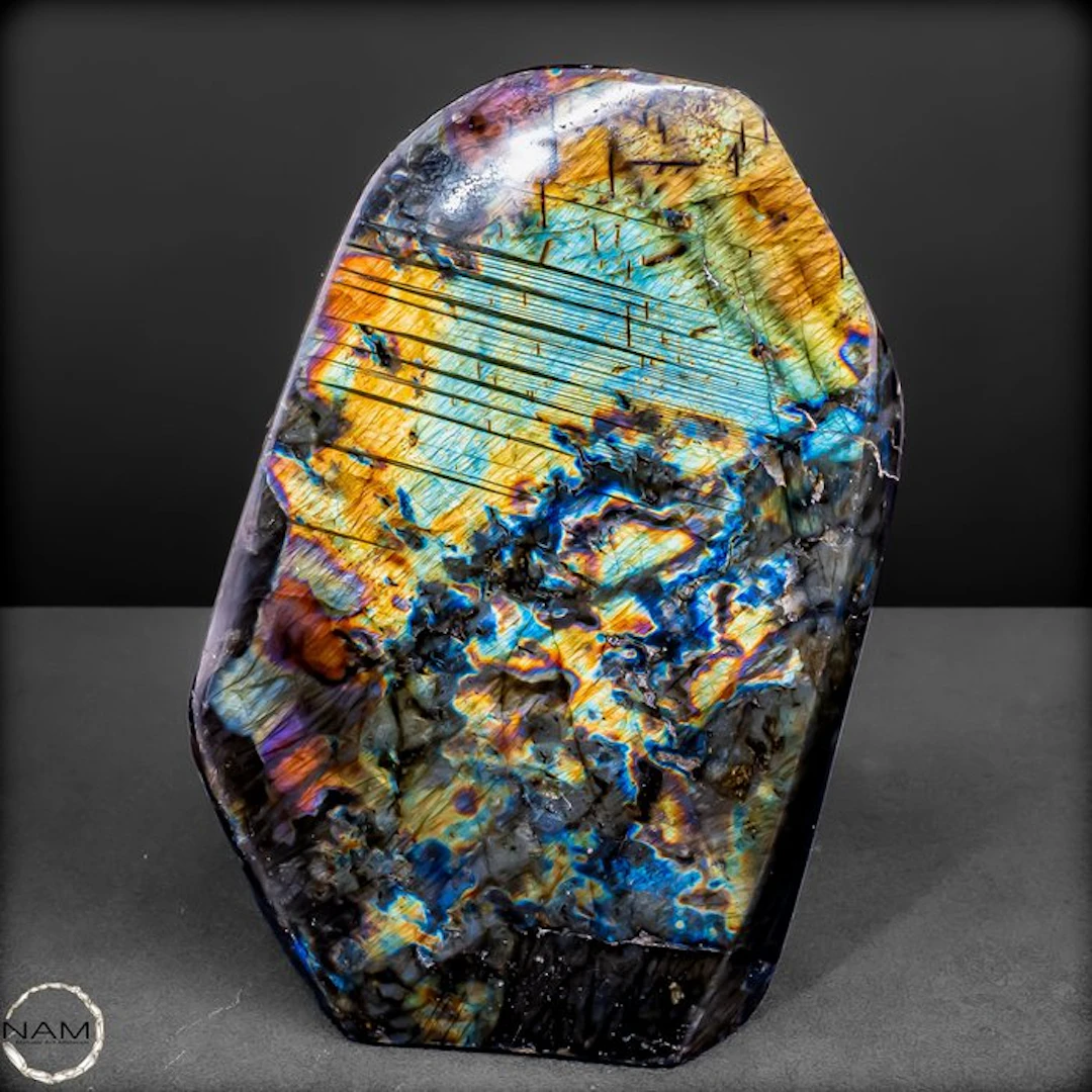 Natural labradorite freeform from Madagascar –...