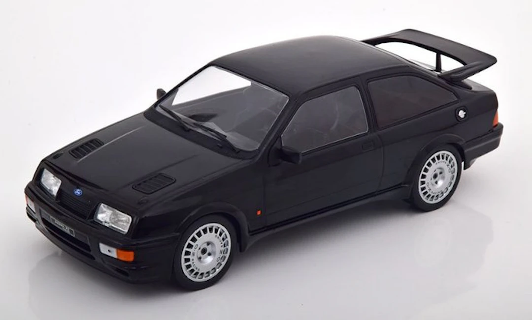 IXO 1:18 - Model car - Ford Sierra RS Cosworth 1988