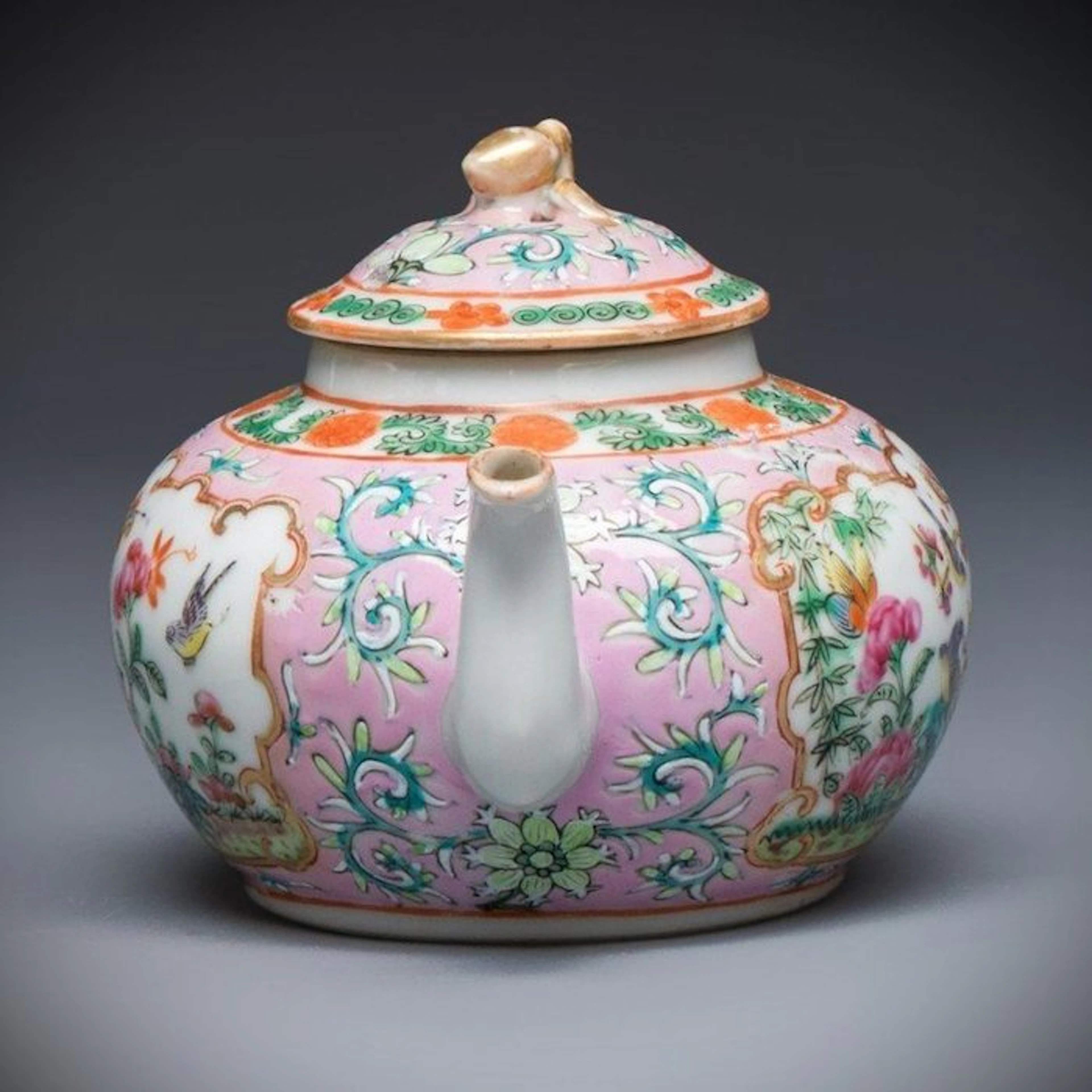 NO RESERVE - RARE PINK GROUND NYONYA PERANAKAN CANTONESE TEAPOT