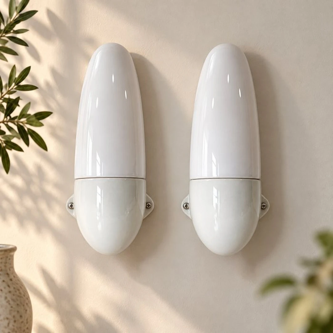 Wilhelm Wagenfeld for Lindner Leuchten - Wall lamp - Model 6065 - Porcelain