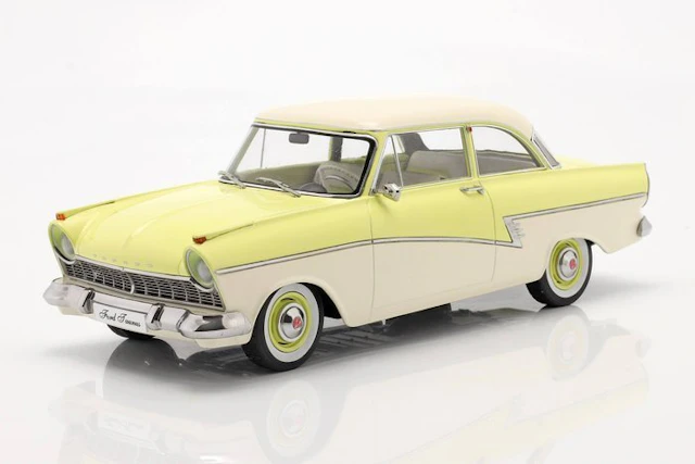 1:18 - Model car - Ford Taunus 17M