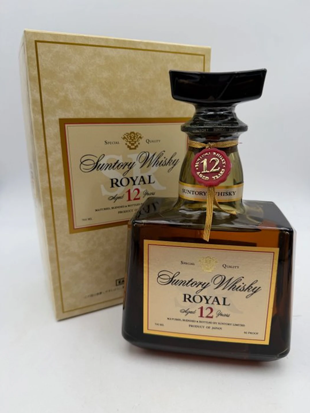 Suntory Royal 12 years old - b. 1990s - 70cl