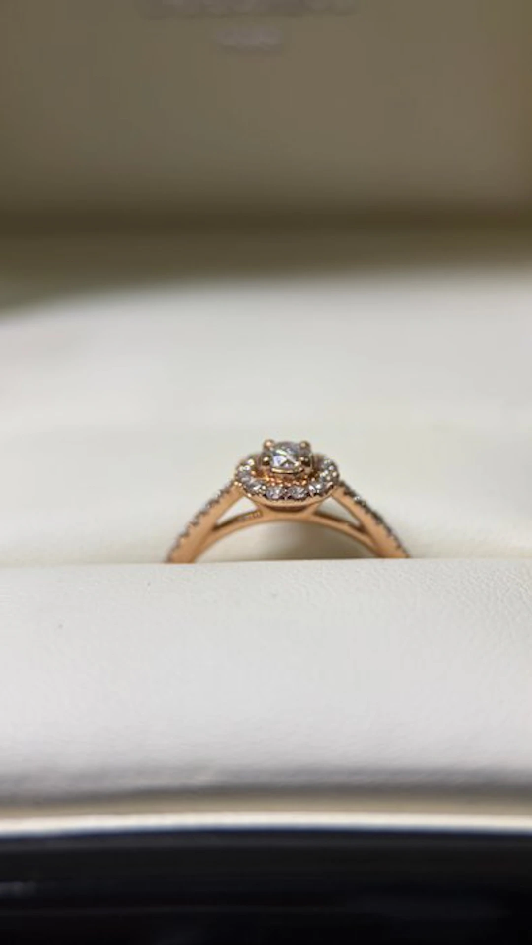Ring - 18 kt. Rose gold Diamond (Natural) - Diamond