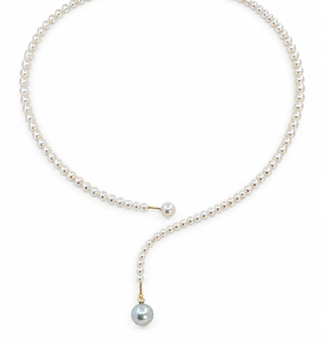 Necklace - 18 kt. Yellow gold, 7x9mm Akoya Pearls - 3.5mm Freshwater Pearls