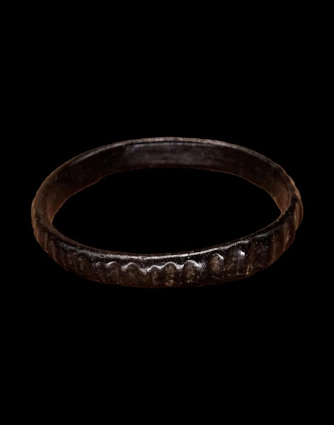 Ancient Roman - Black glass bracelet - 1st / 2nd century AD. (No reserve price)