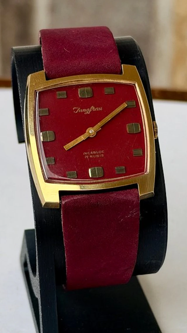 Junghans - Burgundy Vintage - No reserve price - 45042 3 - Men - 1970-1979