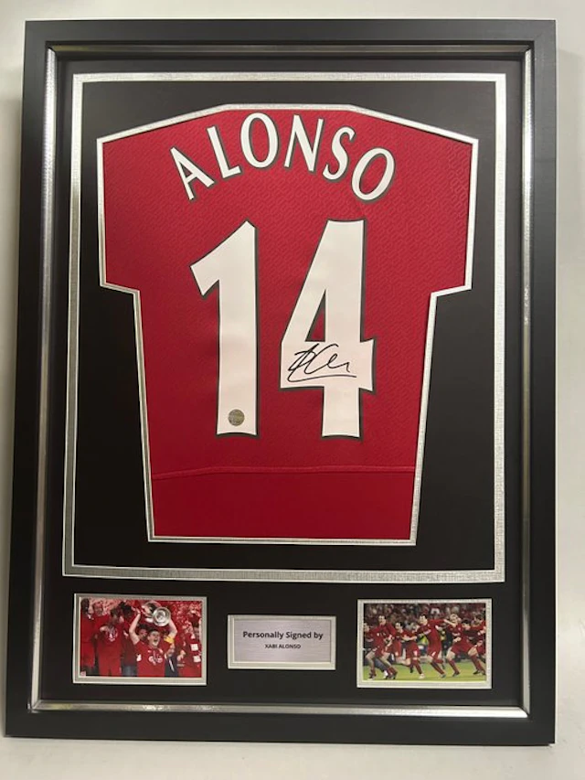 Liverpool - Premier League - Xabi Alonso - 2005 - Football jersey