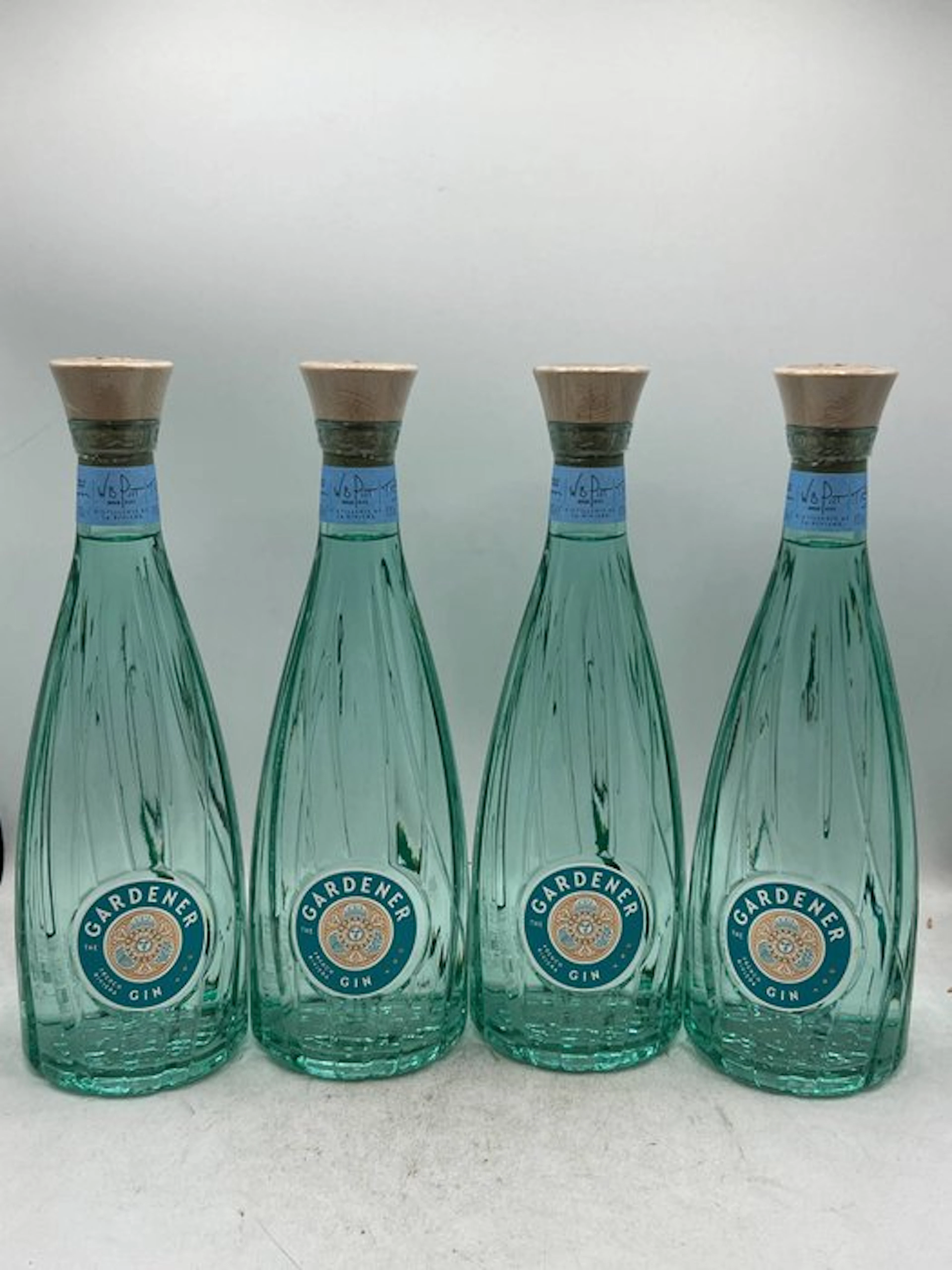 The Gardener by Brad Pitt - French Riviera Gin - France - 70cl - 4 bottles