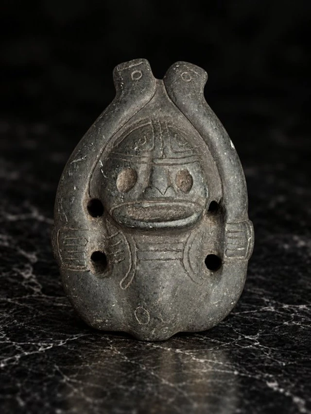 Taino Culture 10th to 15th Century AD Stone, Basalt Zemi Idol - 11.2 cm