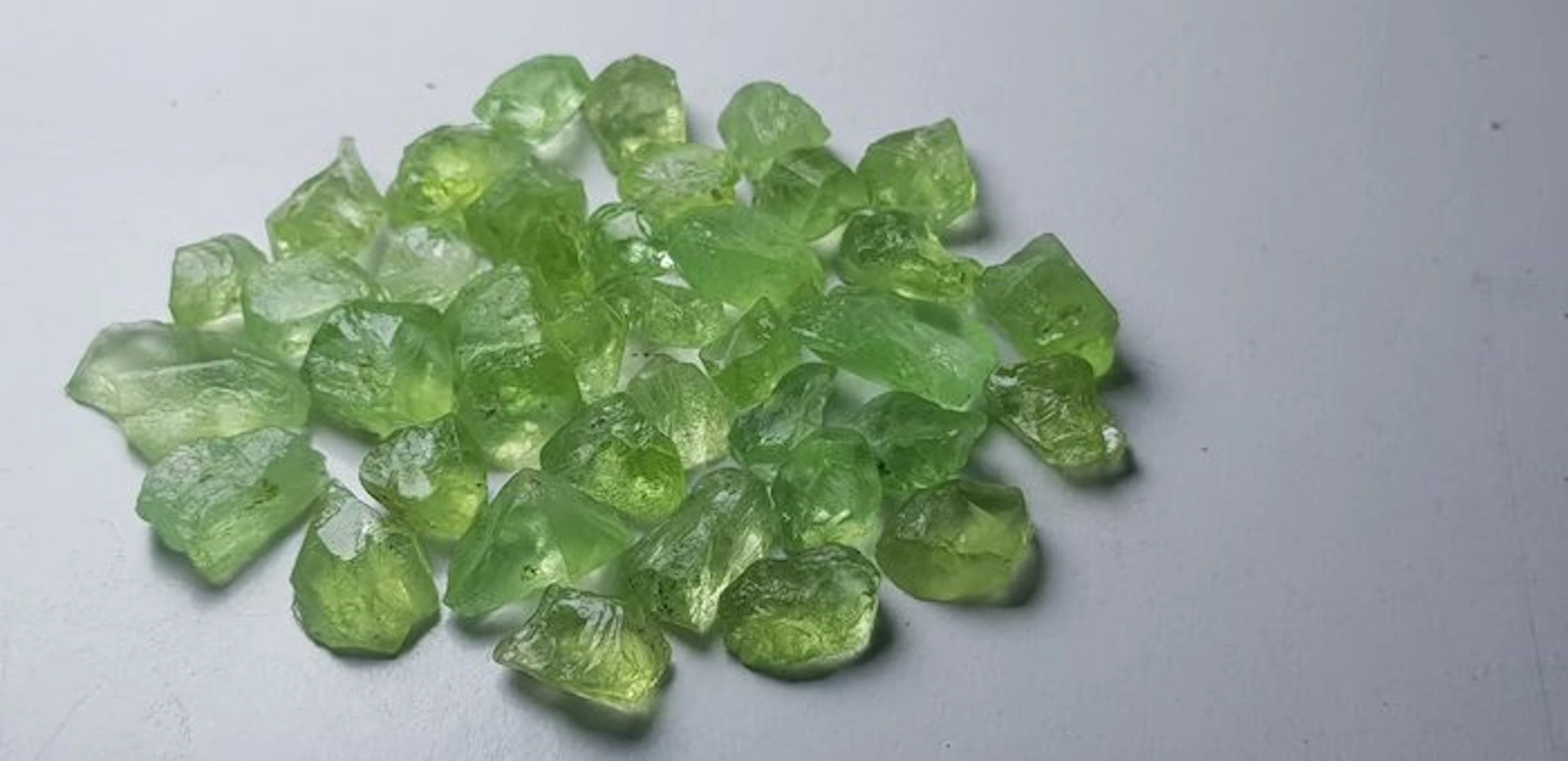 Top Quality Facet grade Peridot Rough- 62 g - (54)