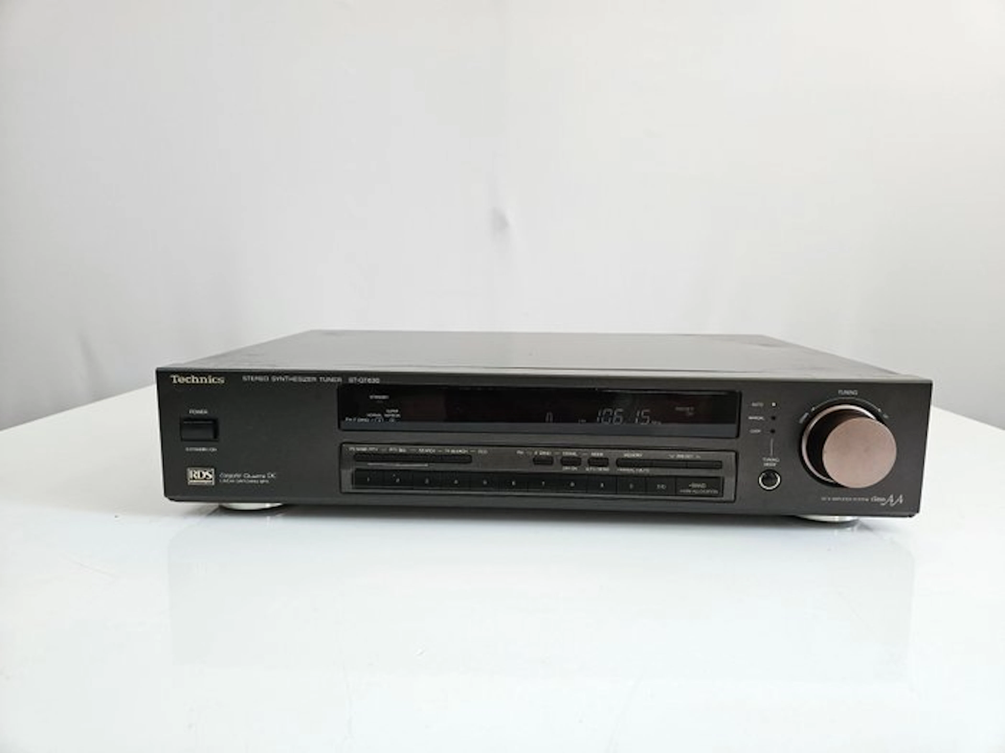Technics - ST-GT630 AM/FM Stereo Quartz Synthesizer RDS Tuner