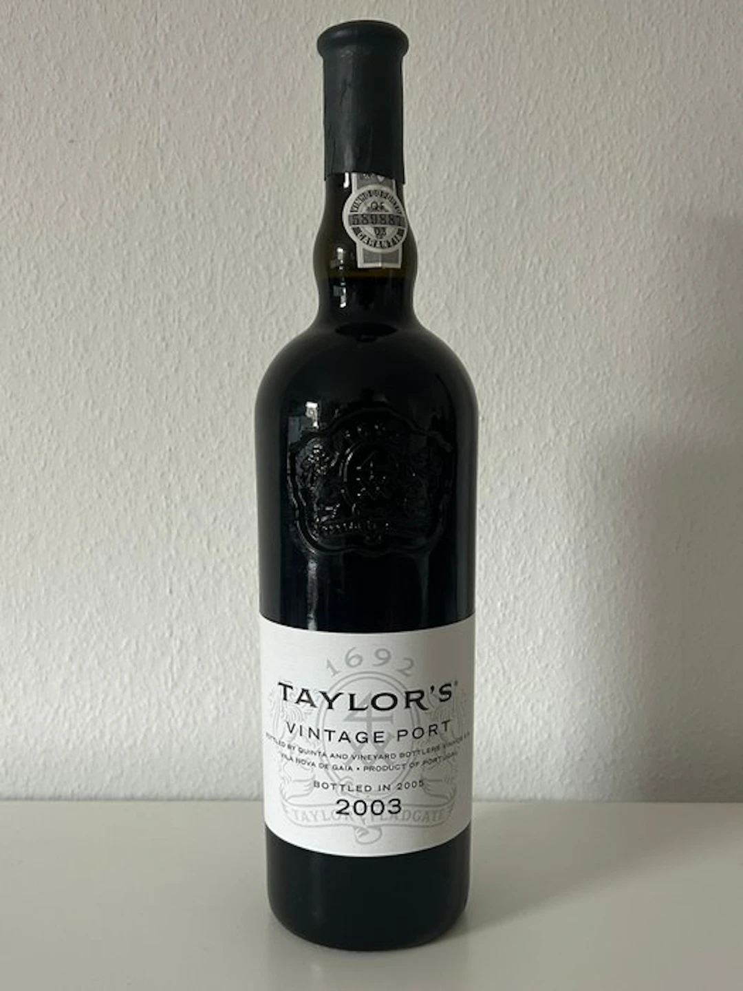 2003 Taylor's - Vintage Port - Bottled in 2005 - Douro - 1 Bottle (0.75L)
