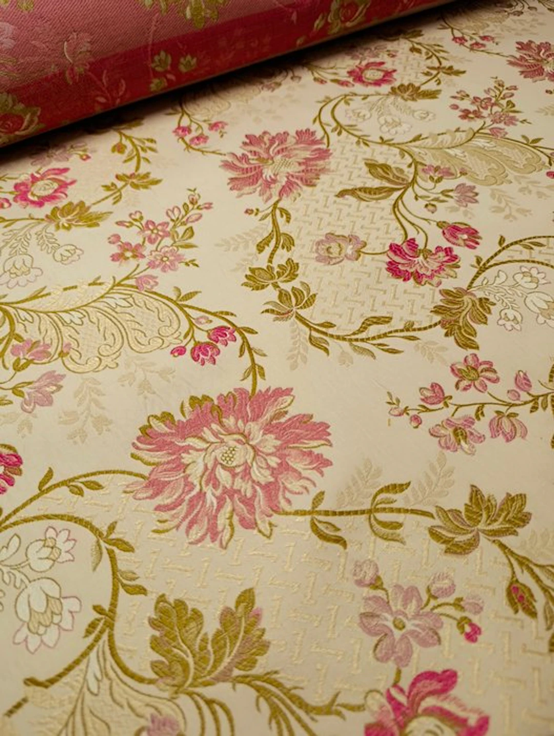B672 - 600 x 140 cm - Raffinato tessuto d'arredo in puro...