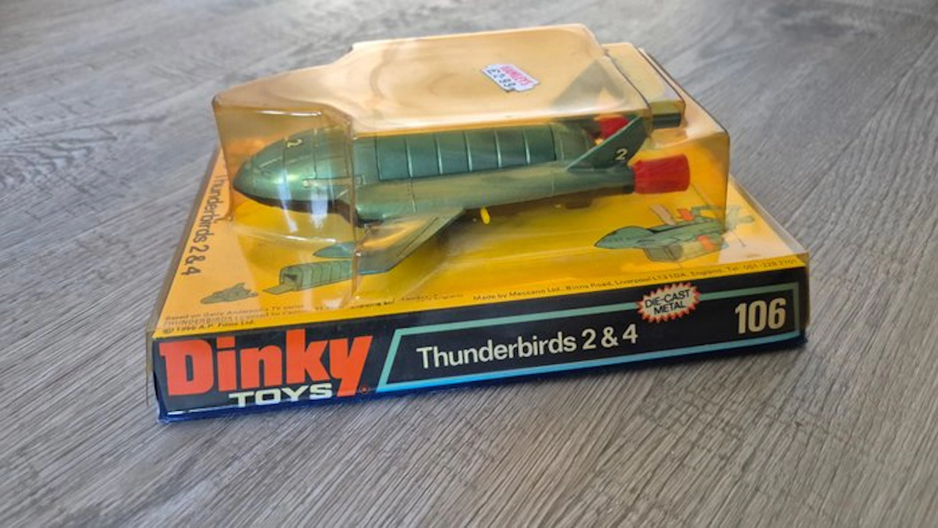 Dinky Toys - Model car - Thunderbirds 2 & 4 (Dinky Toys 106) - 1975