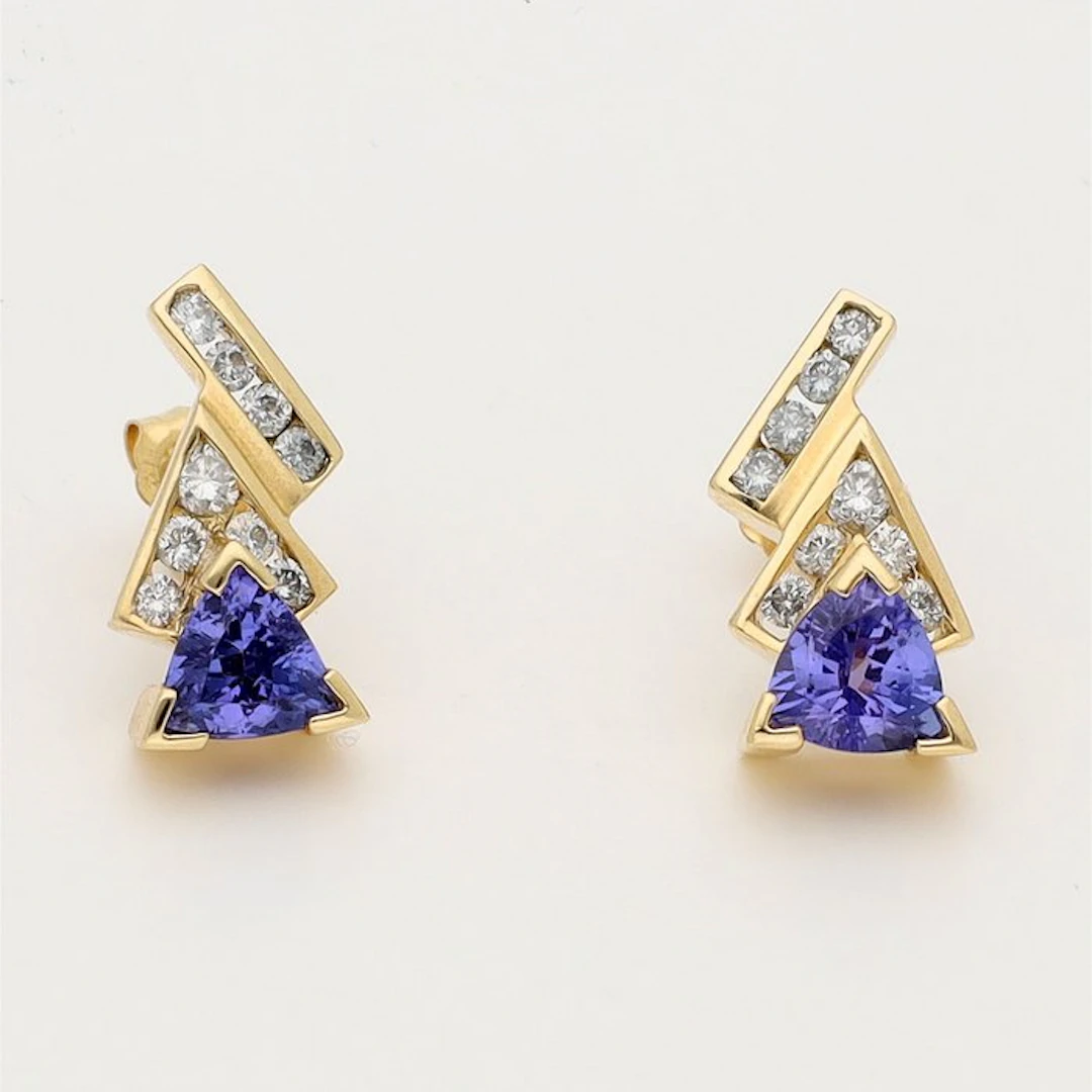 Stud earrings - 18 kt. Yellow gold Amethyst - Diamond