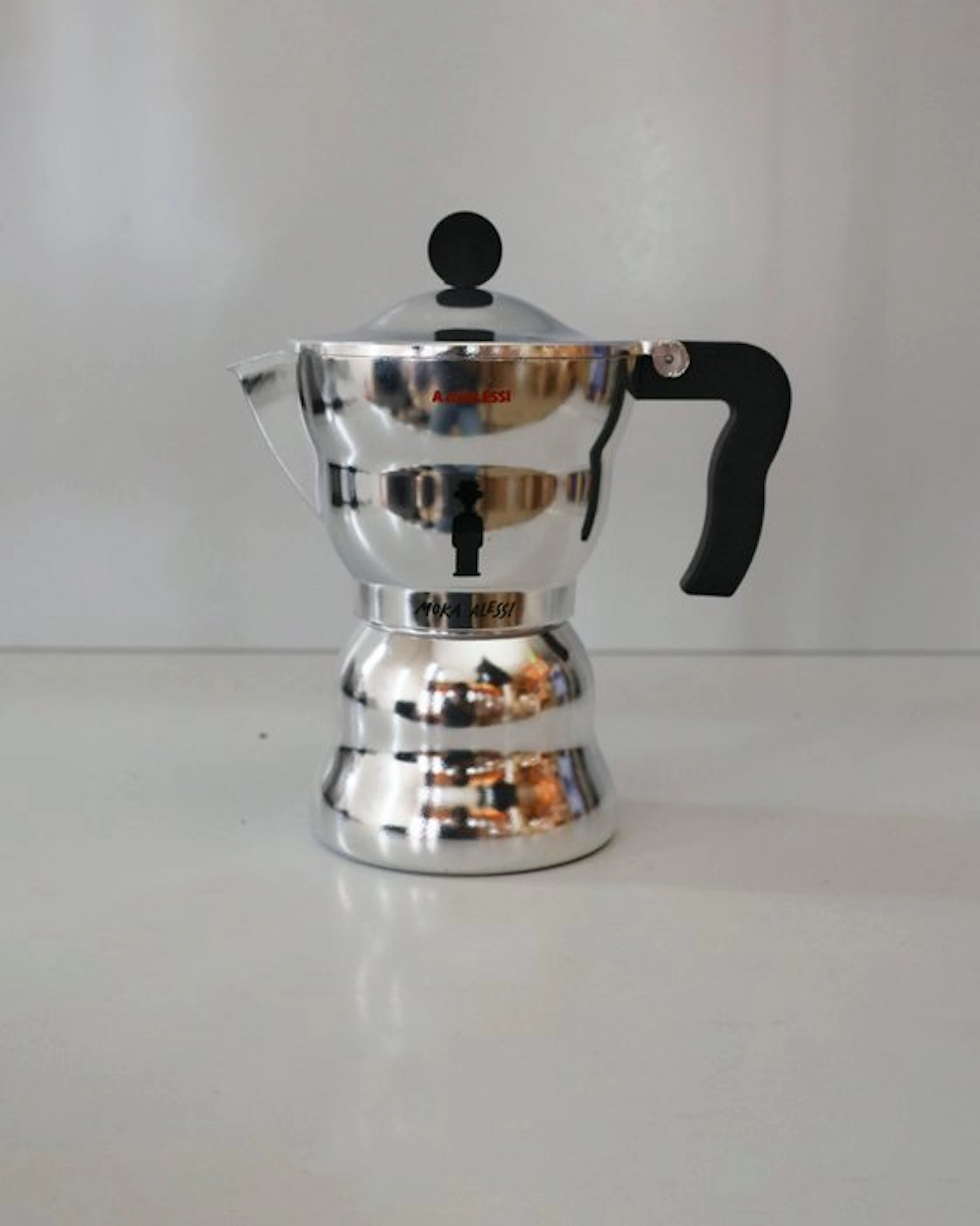 Alessi - Alessandro Mendini - Coffee maker - Moka Alessi - 6 cups