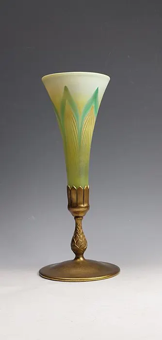 Tiffany Studios - Louis Comfort Tiffany - Vase - Bronze