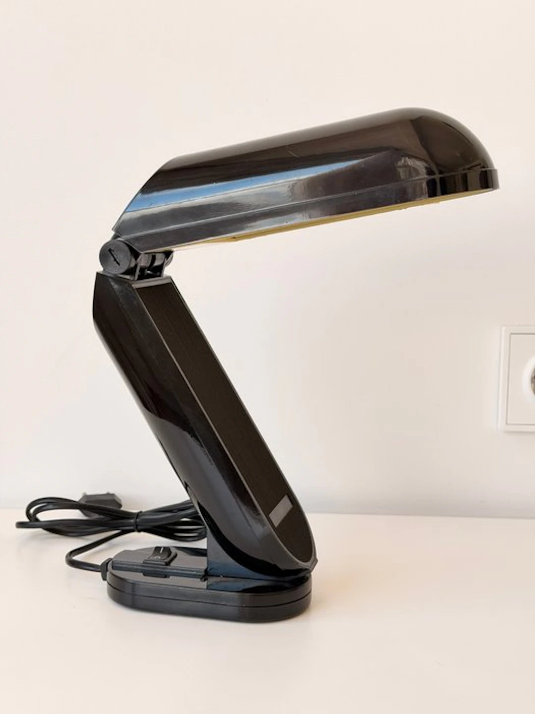 Table lamp - Plastic