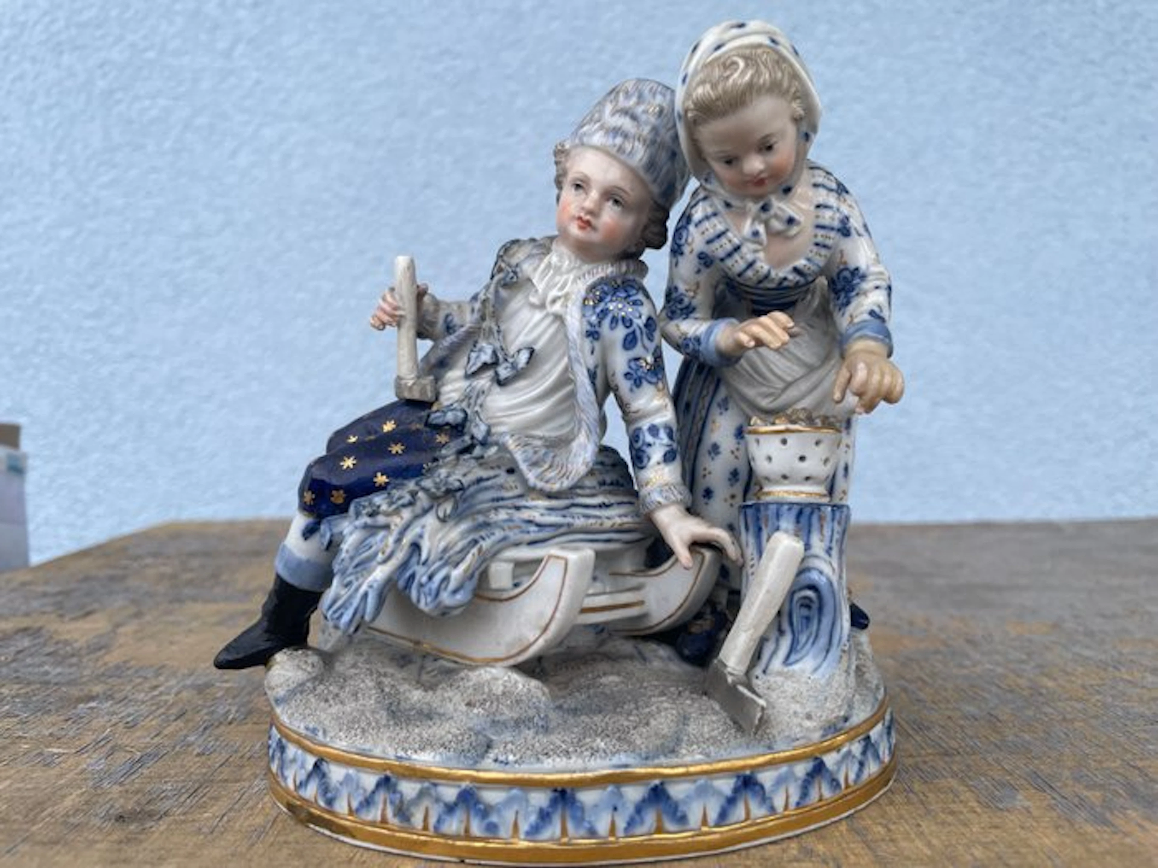 Meissen - Figurine - Porcelain