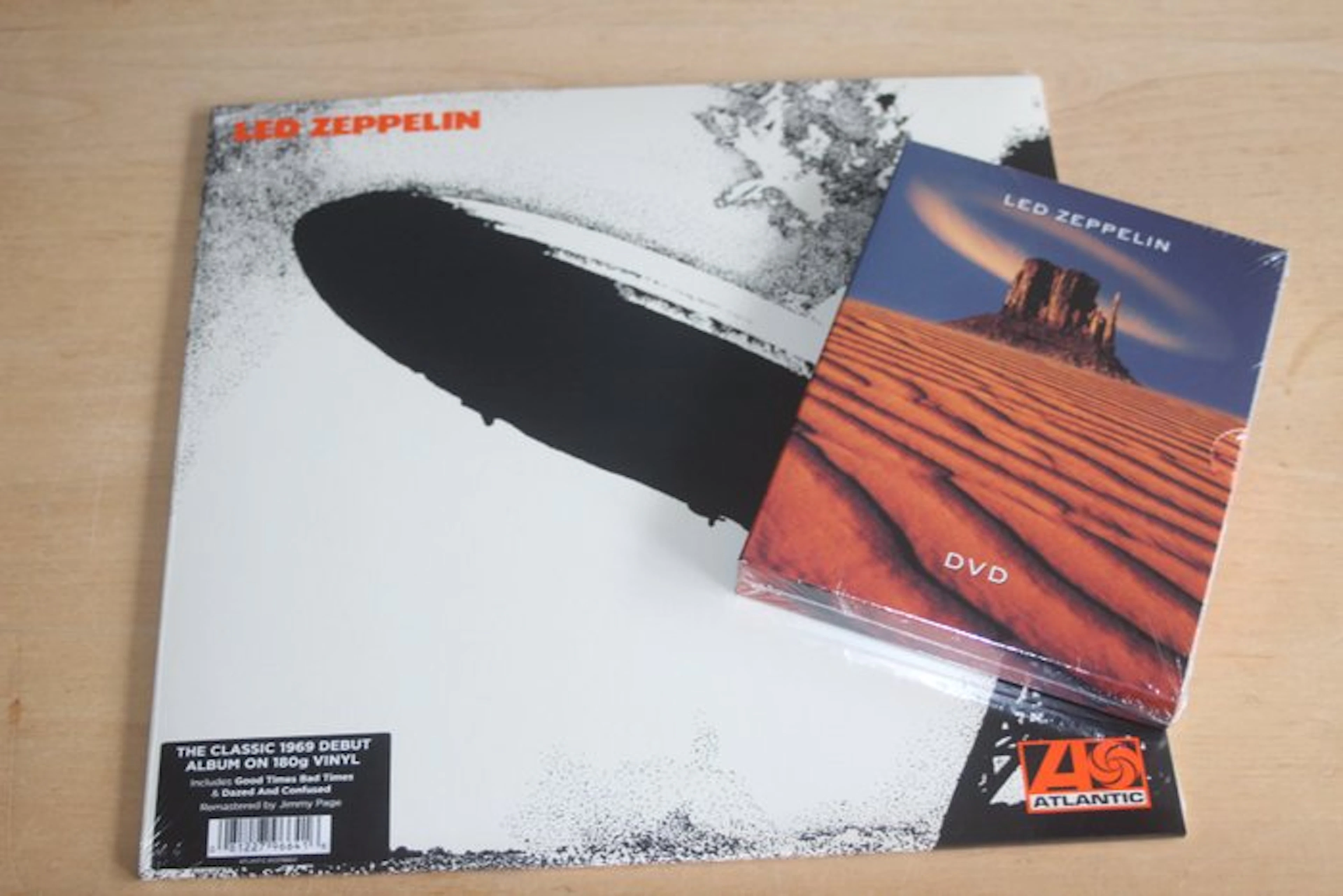 Led Zeppelin - Led Zeppelin I + Live 2DVD - LP albums...