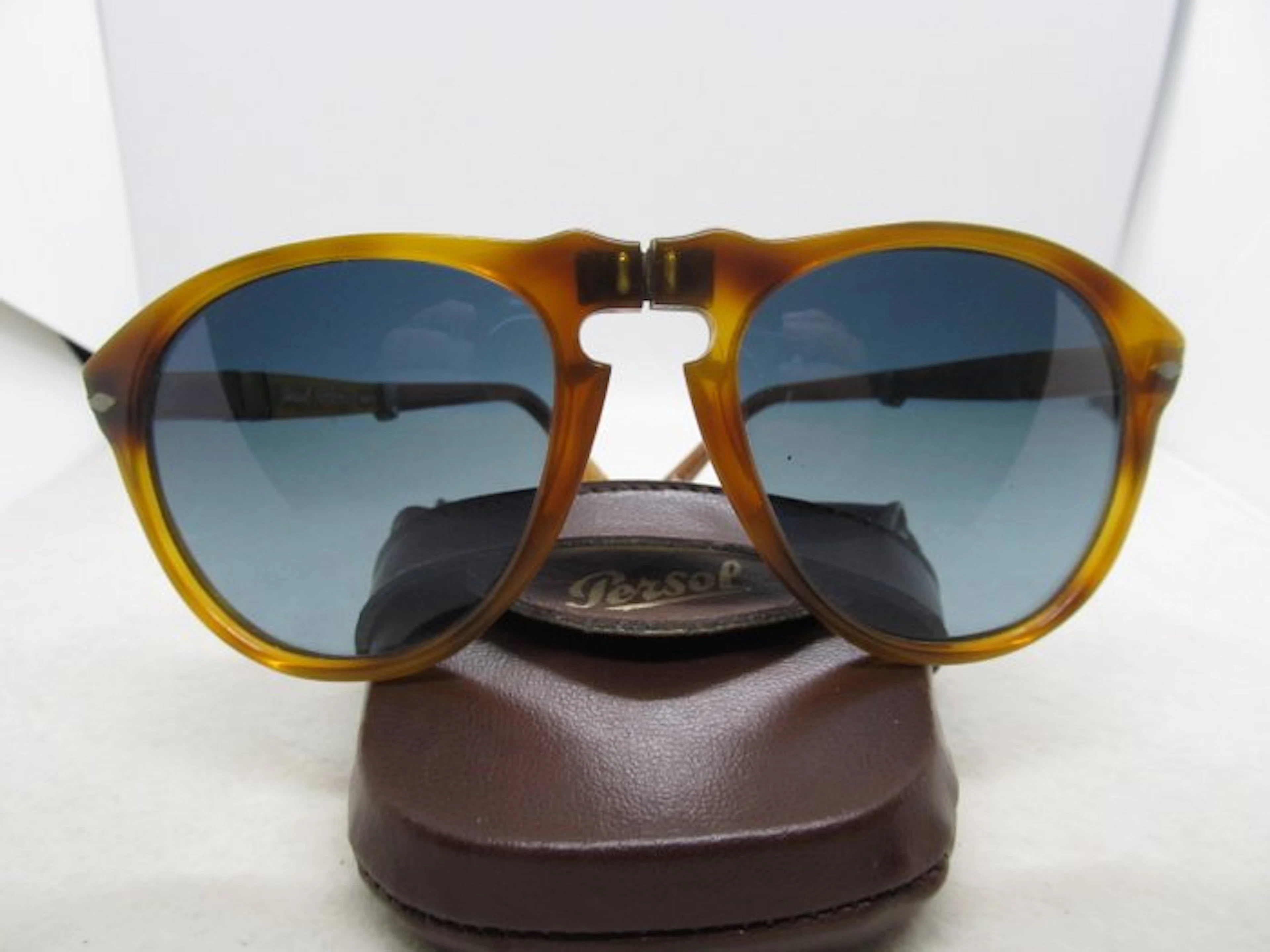 Persol Ratti - Persol 806 McQueen Folding Tortoise Shell...