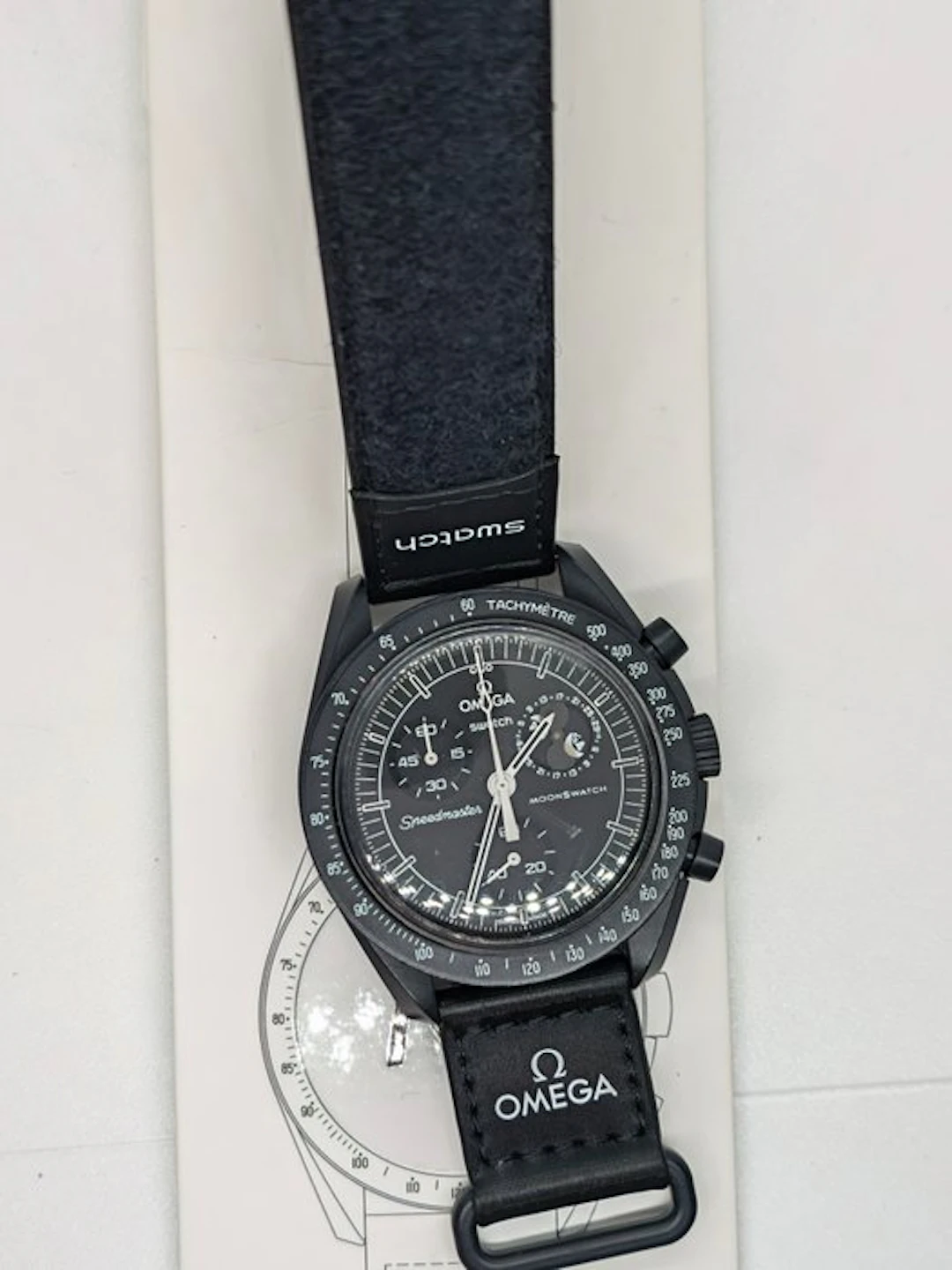 Swatch - MoonSwatch