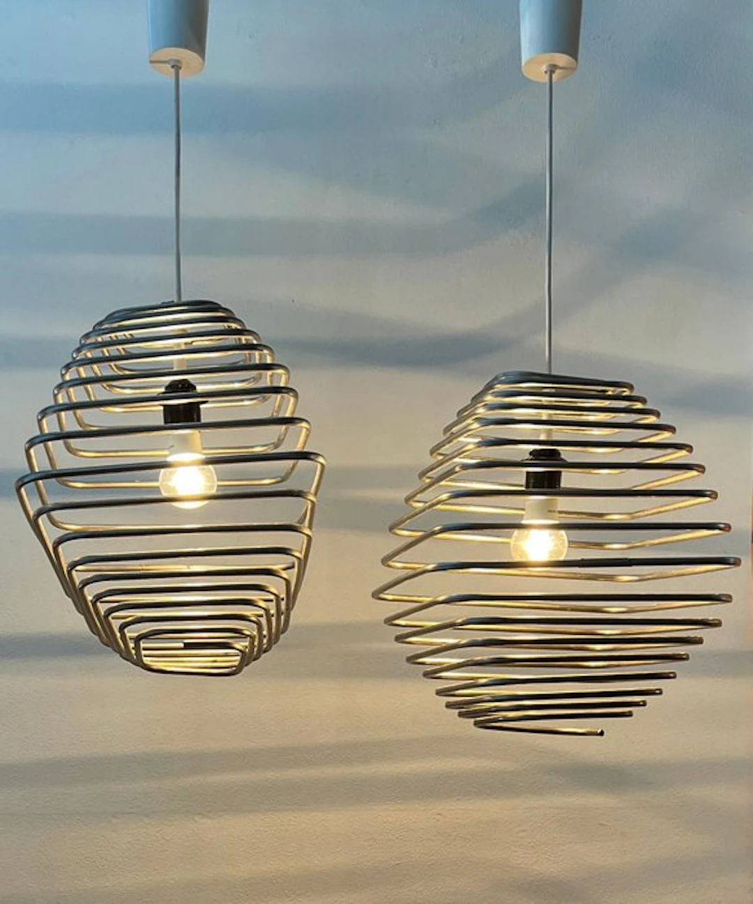 Massive - Hanging lamp - Two spiral-shaped harmonica pendant lamps - Steel